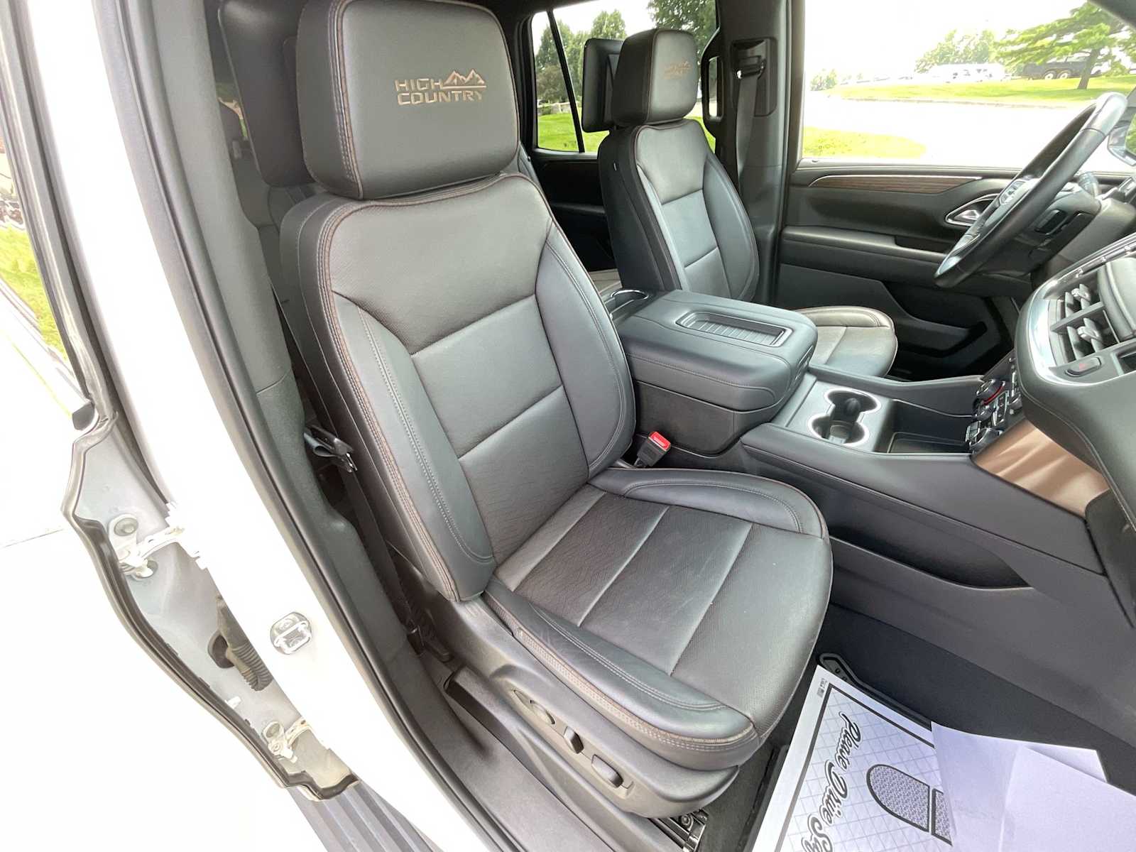 Thumbnail: 2024 Chevrolet Tahoe - 21