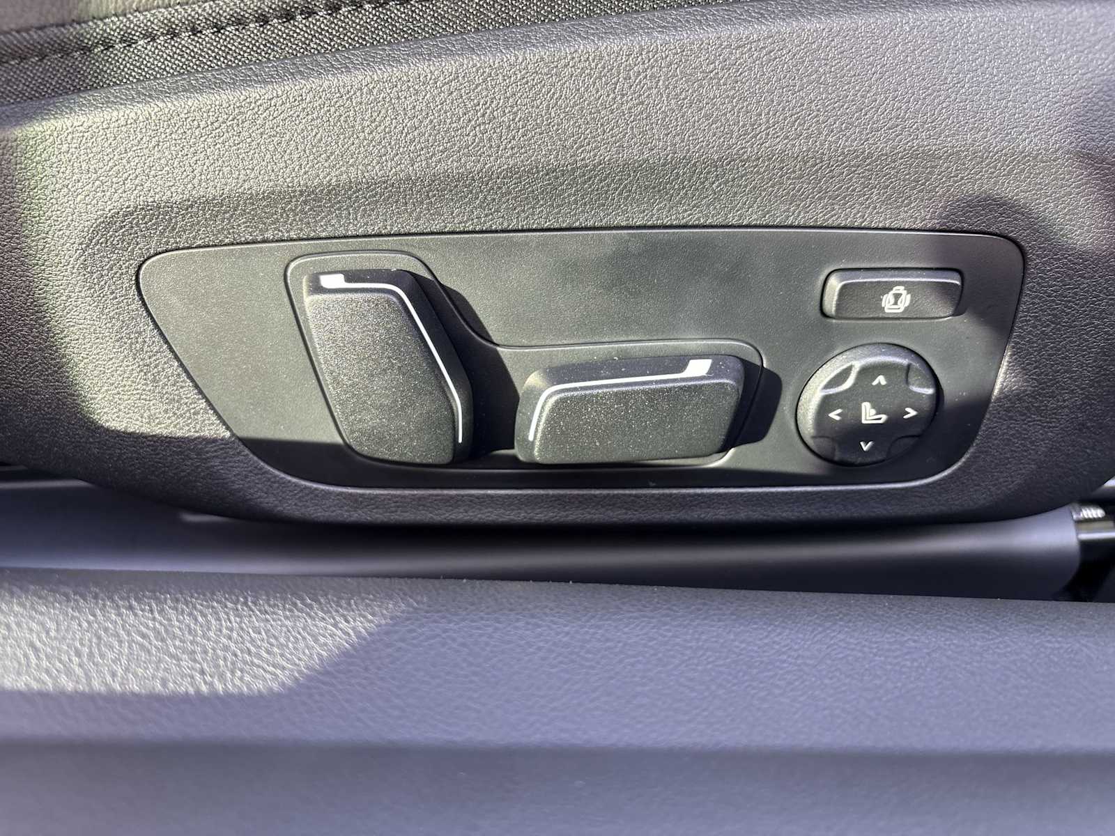 Thumbnail: 2026 BMW M2 - 23