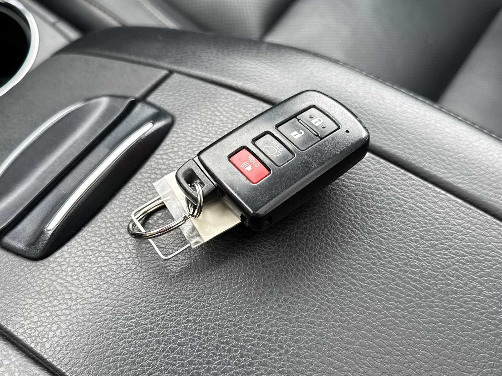 Thumbnail: 2018 Toyota Highlander - 39