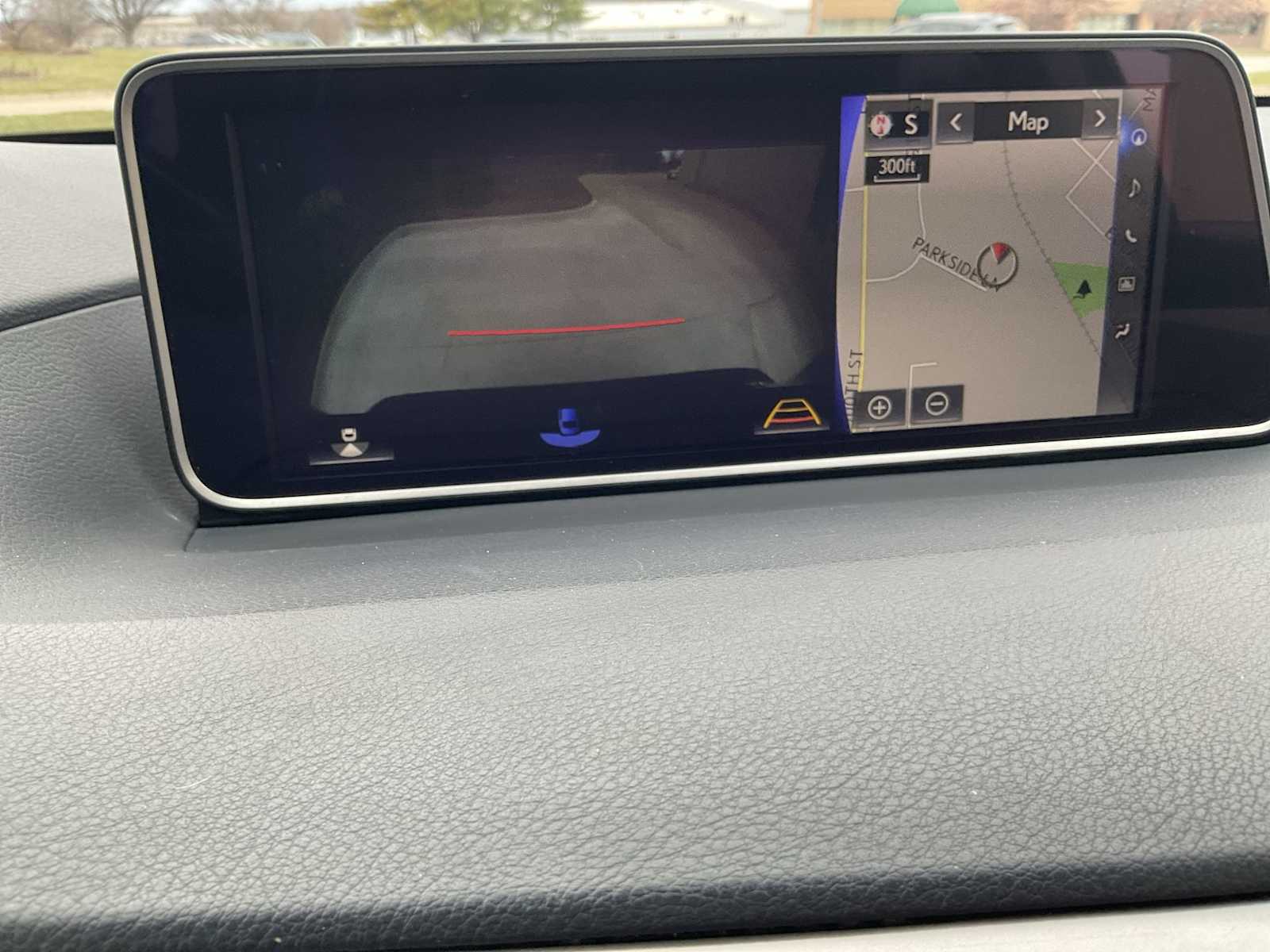 Thumbnail: 2016 Lexus RX - 29