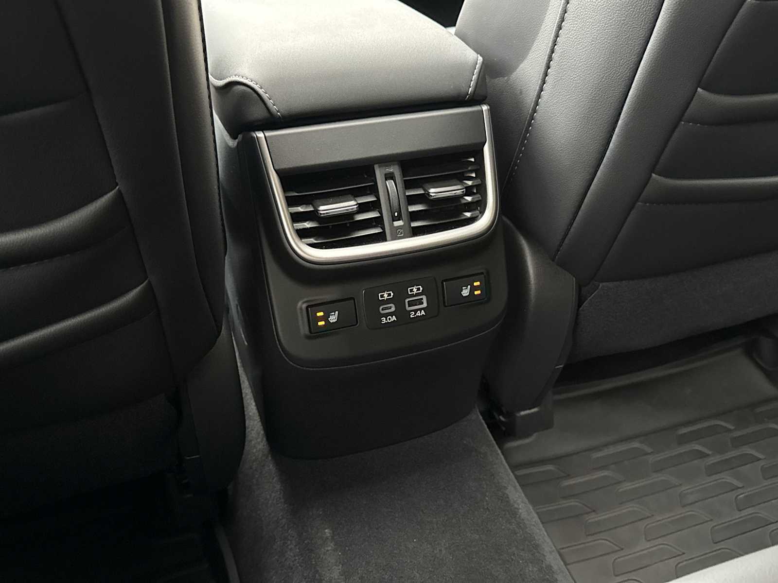 Thumbnail: 2025 Subaru Outback - 40