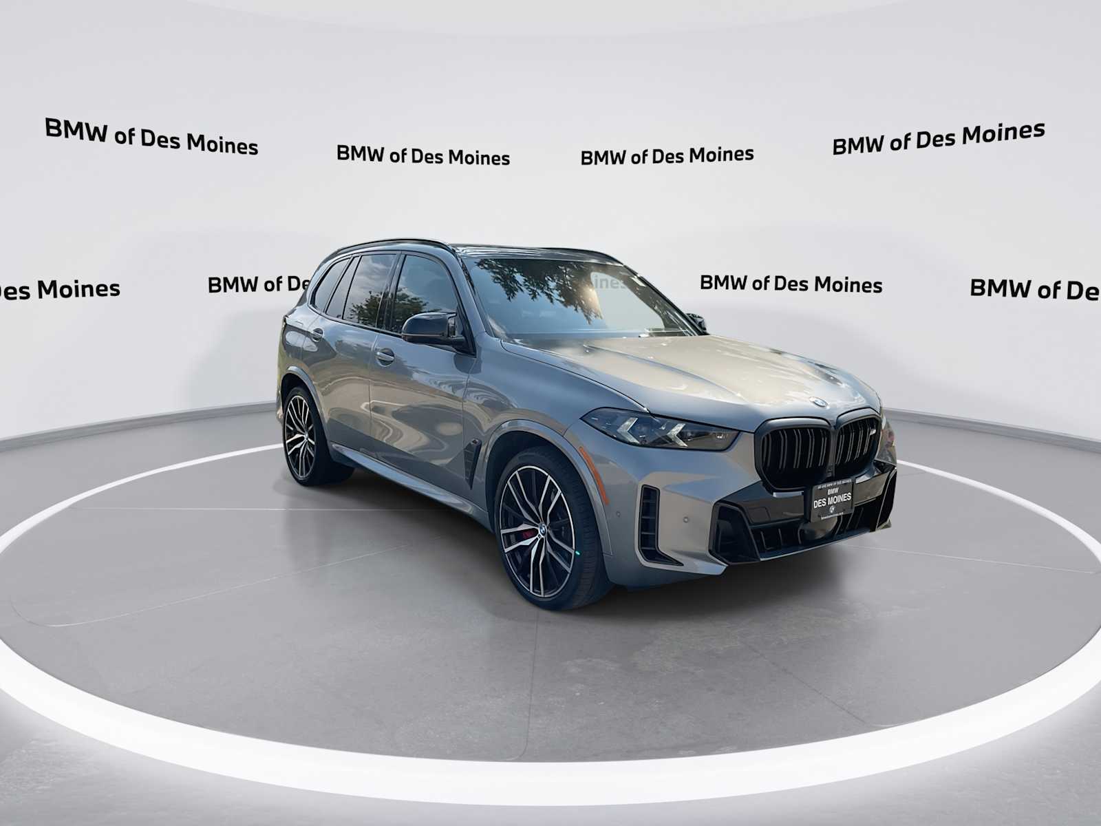 2025 Bmw X5 M60i photo 2