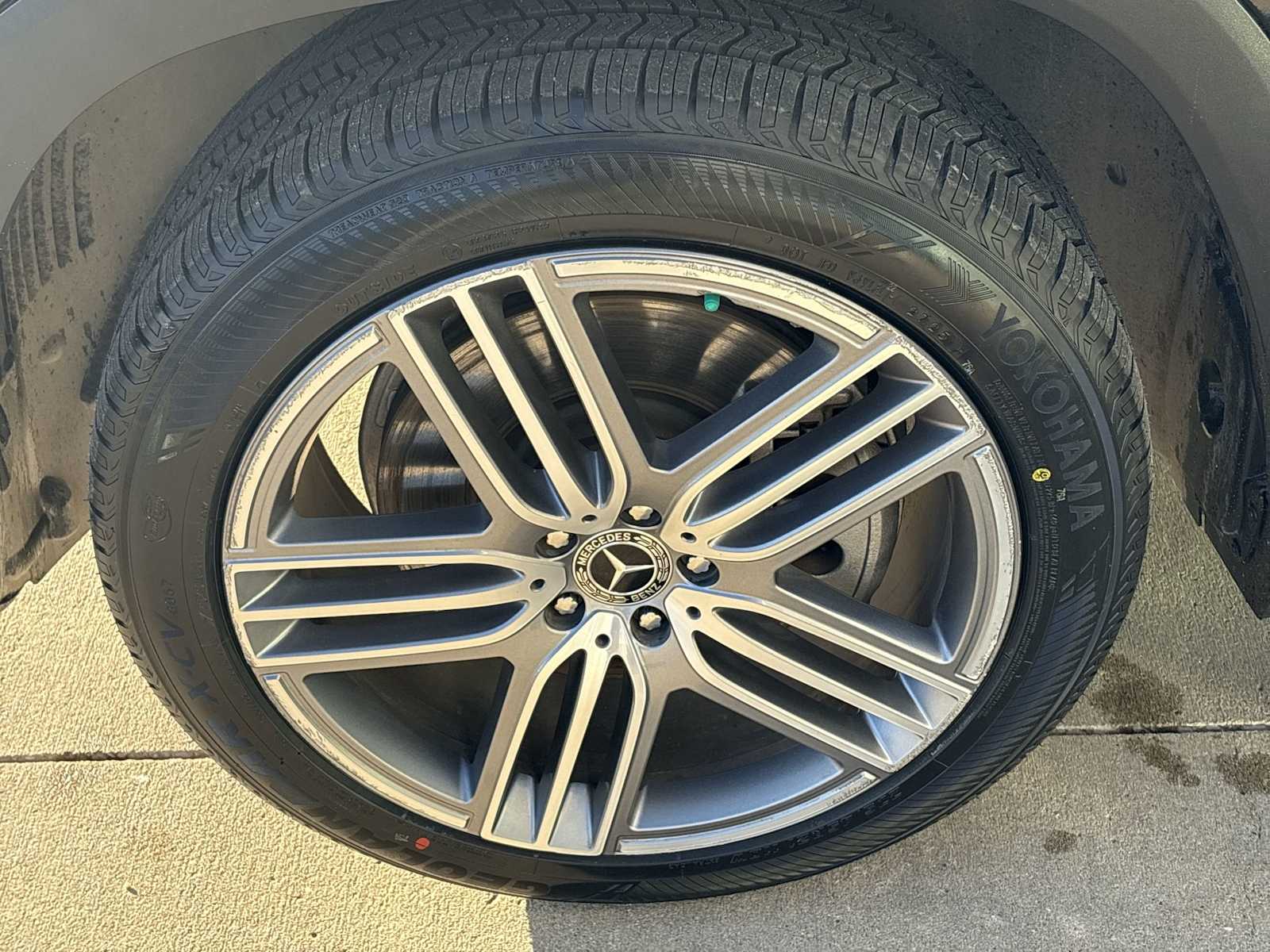 Thumbnail: 2022 Mercedes-Benz GLS - 12