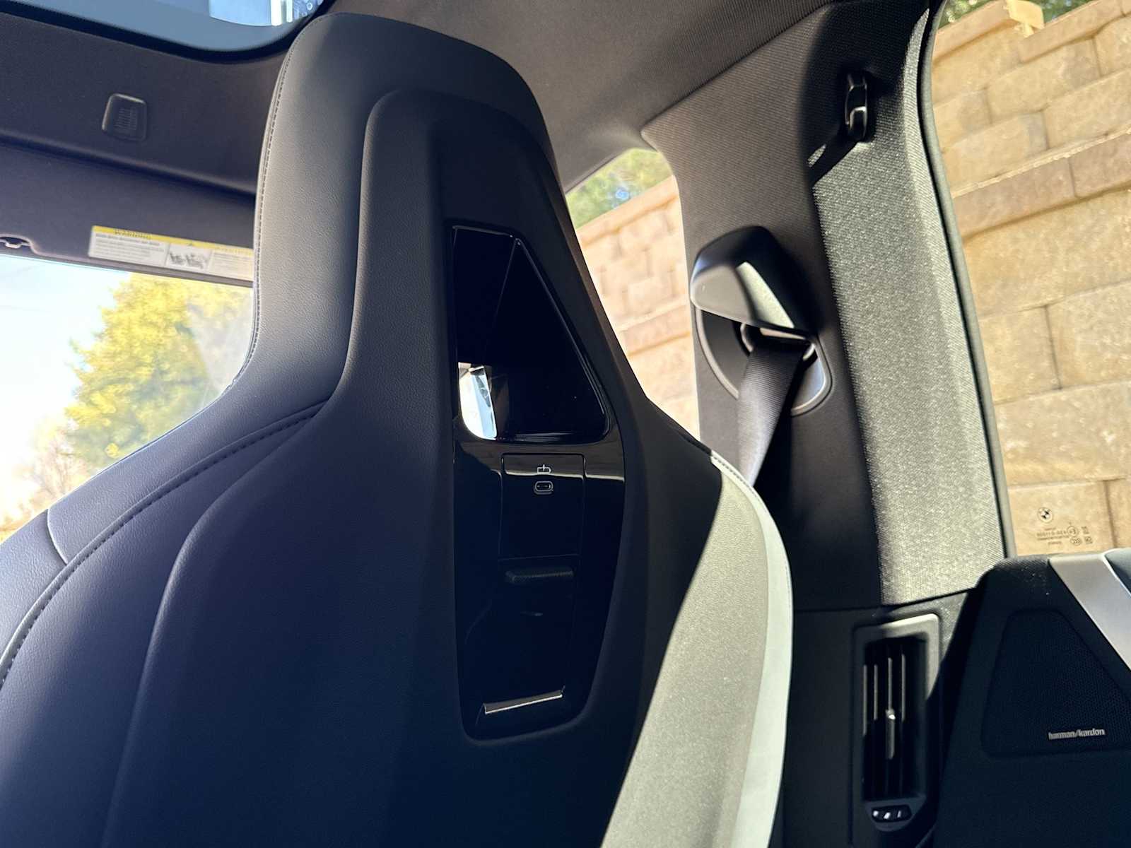 Thumbnail: 2026 BMW iX - 40