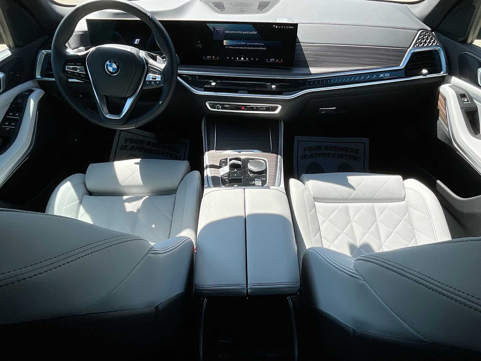 Thumbnail: 2025 BMW X5 - 15