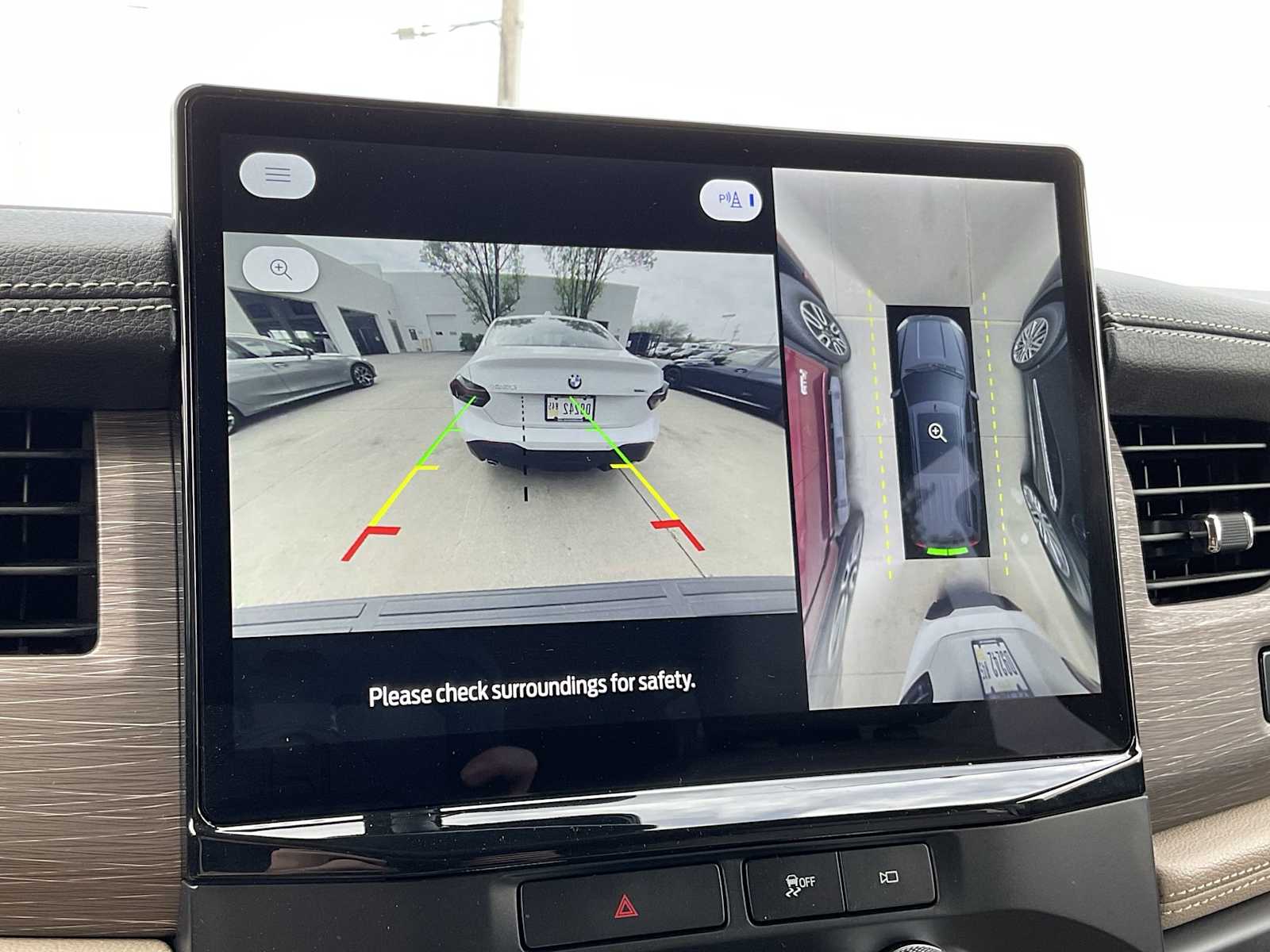 Thumbnail: 2022 Ford Expedition MAX - 32