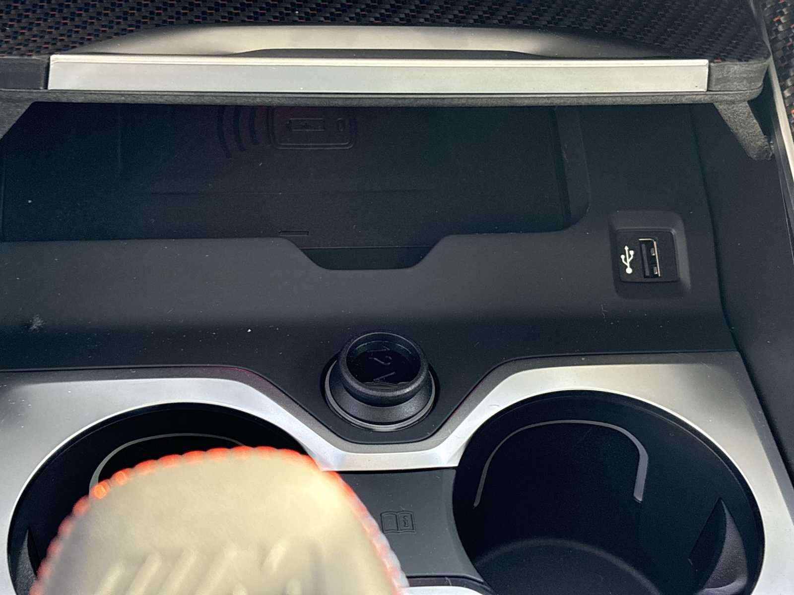 Thumbnail: 2026 BMW XM - 39