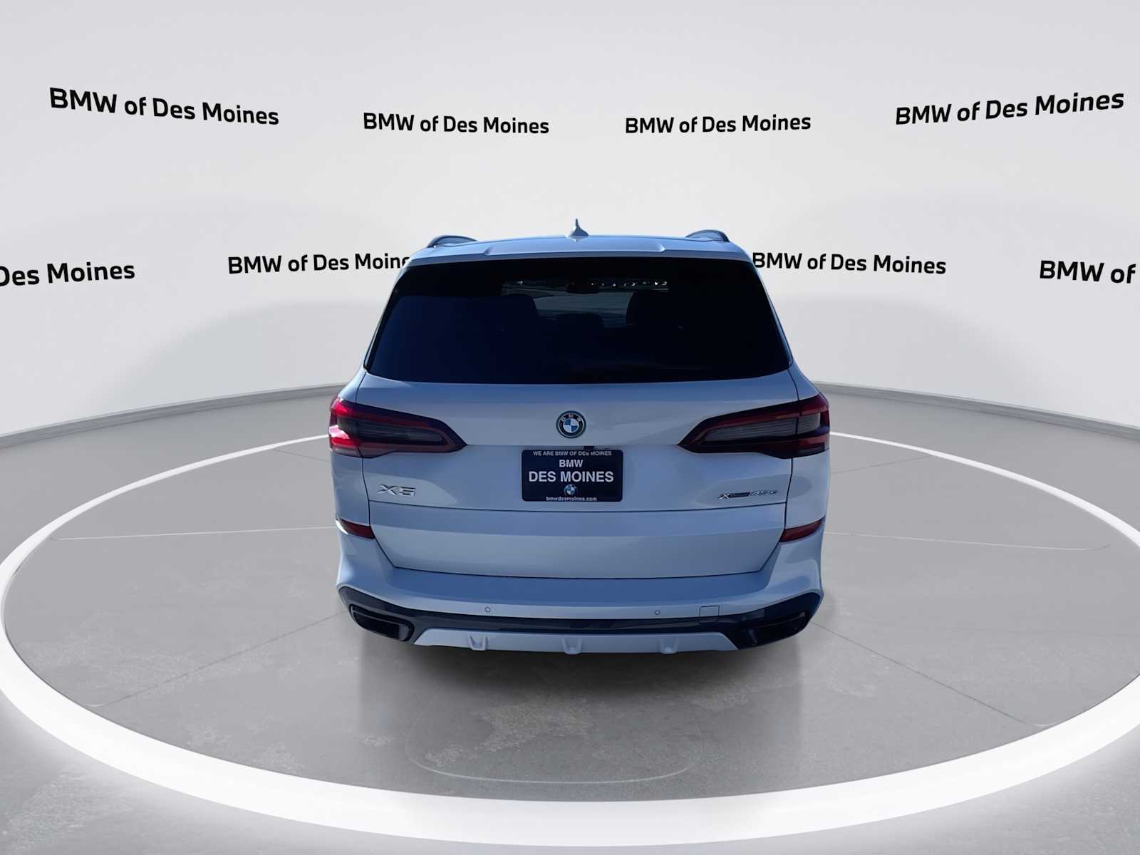 Thumbnail: 2023 BMW X5 - 7