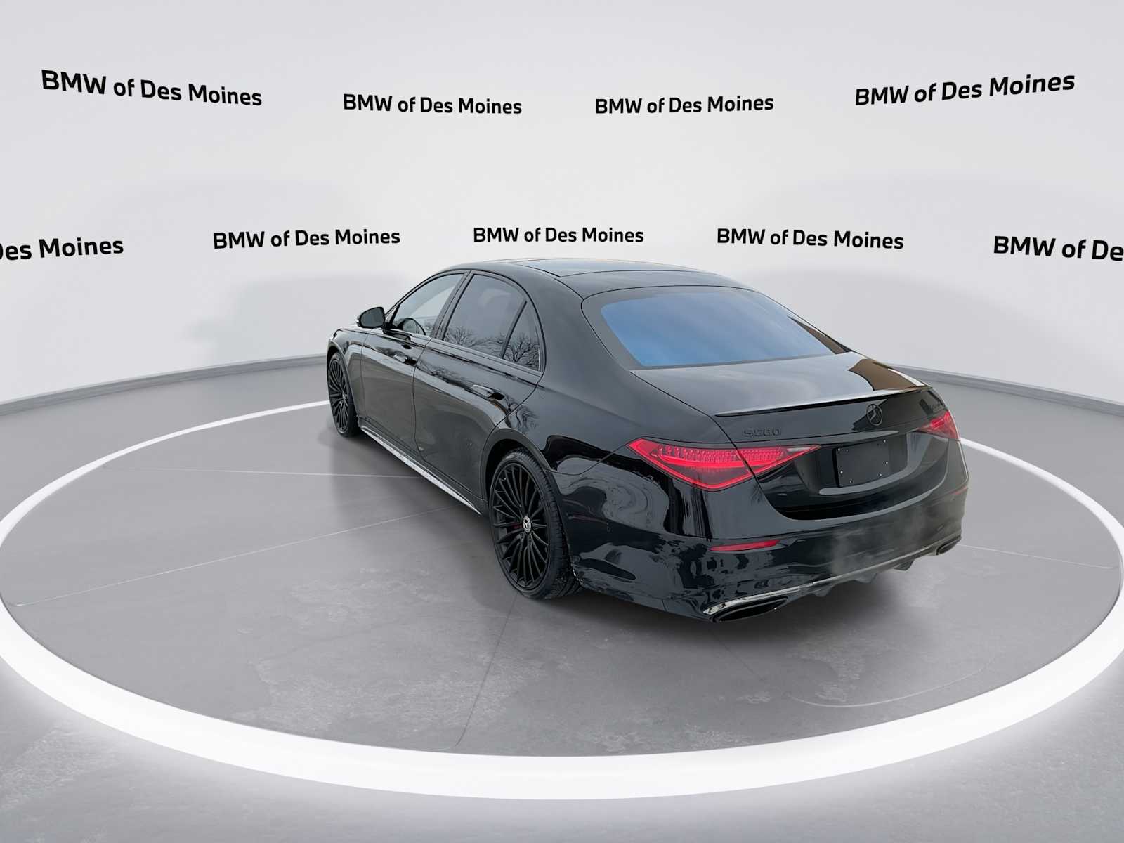 Thumbnail: 2023 Mercedes-Benz S-Class - 6