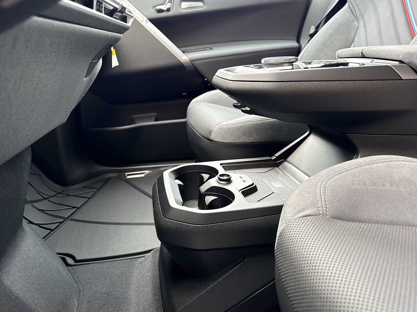 Thumbnail: 2026 BMW iX - 45