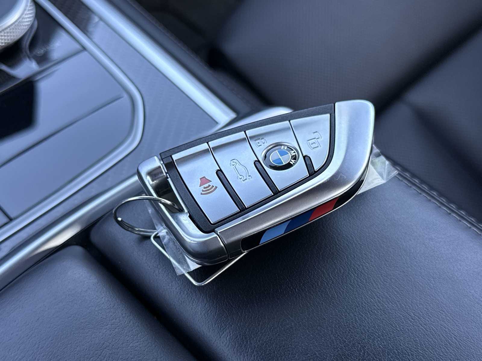 Thumbnail: 2025 BMW 8 Series - 35