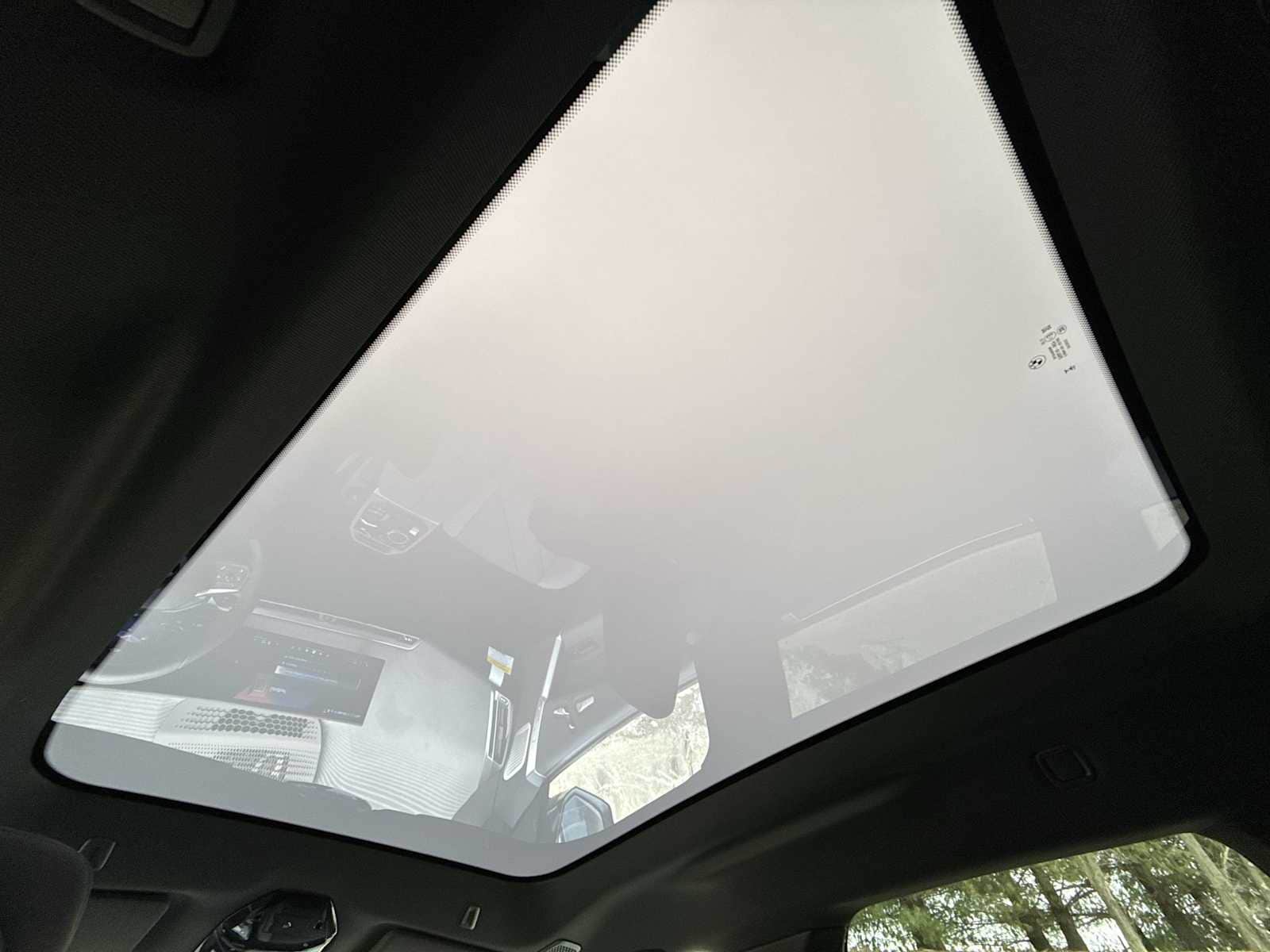 Thumbnail: 2026 BMW iX - 22