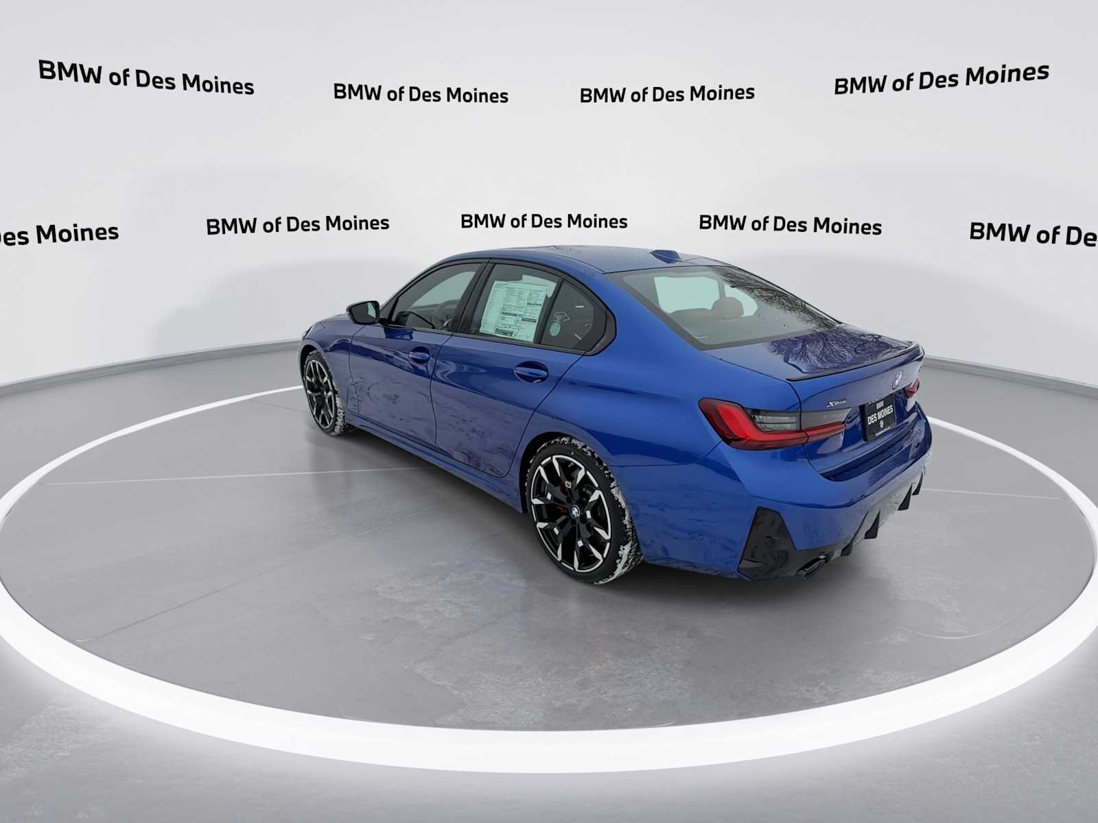 Thumbnail: 2026 BMW 3 Series - 6