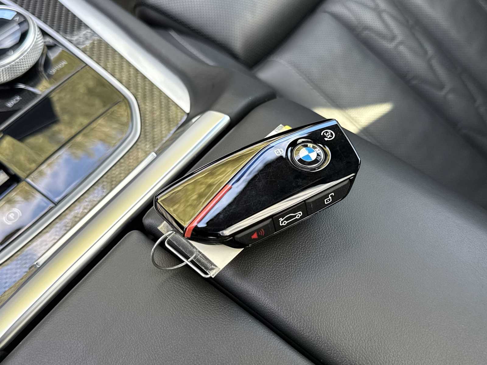 Thumbnail: 2025 BMW X6 - 38