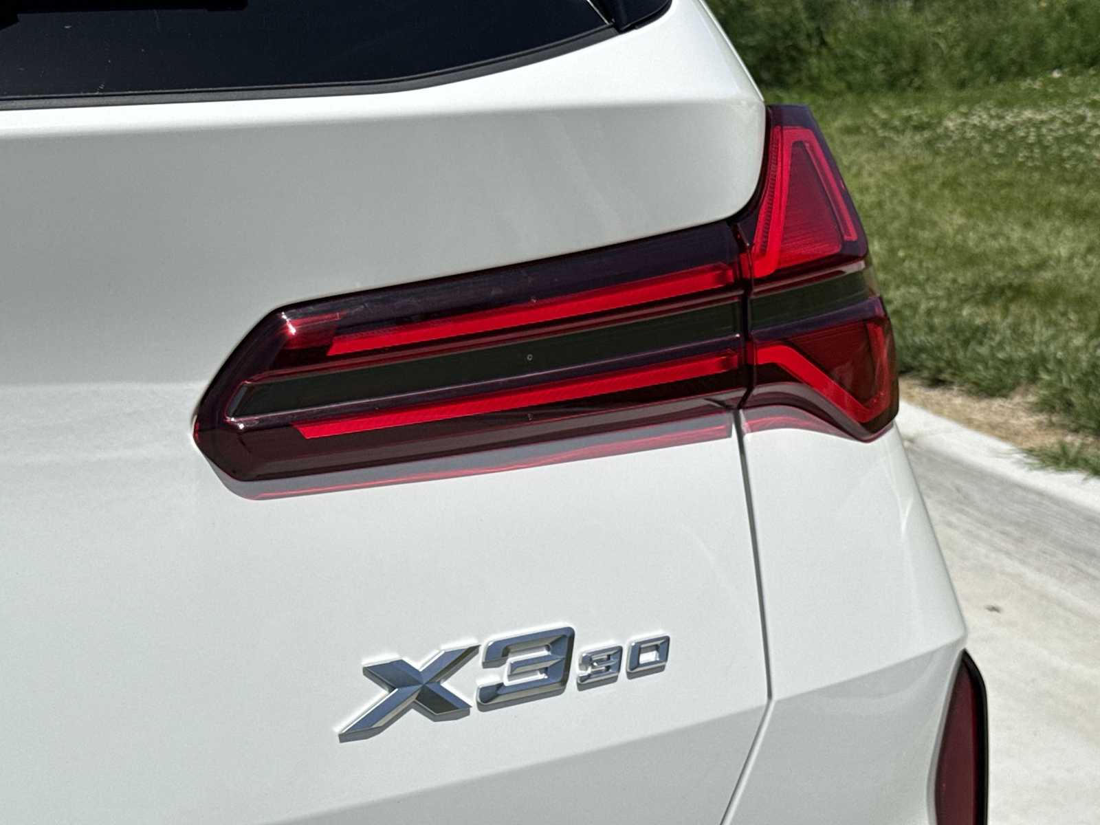 Thumbnail: 2026 BMW X3 - 13