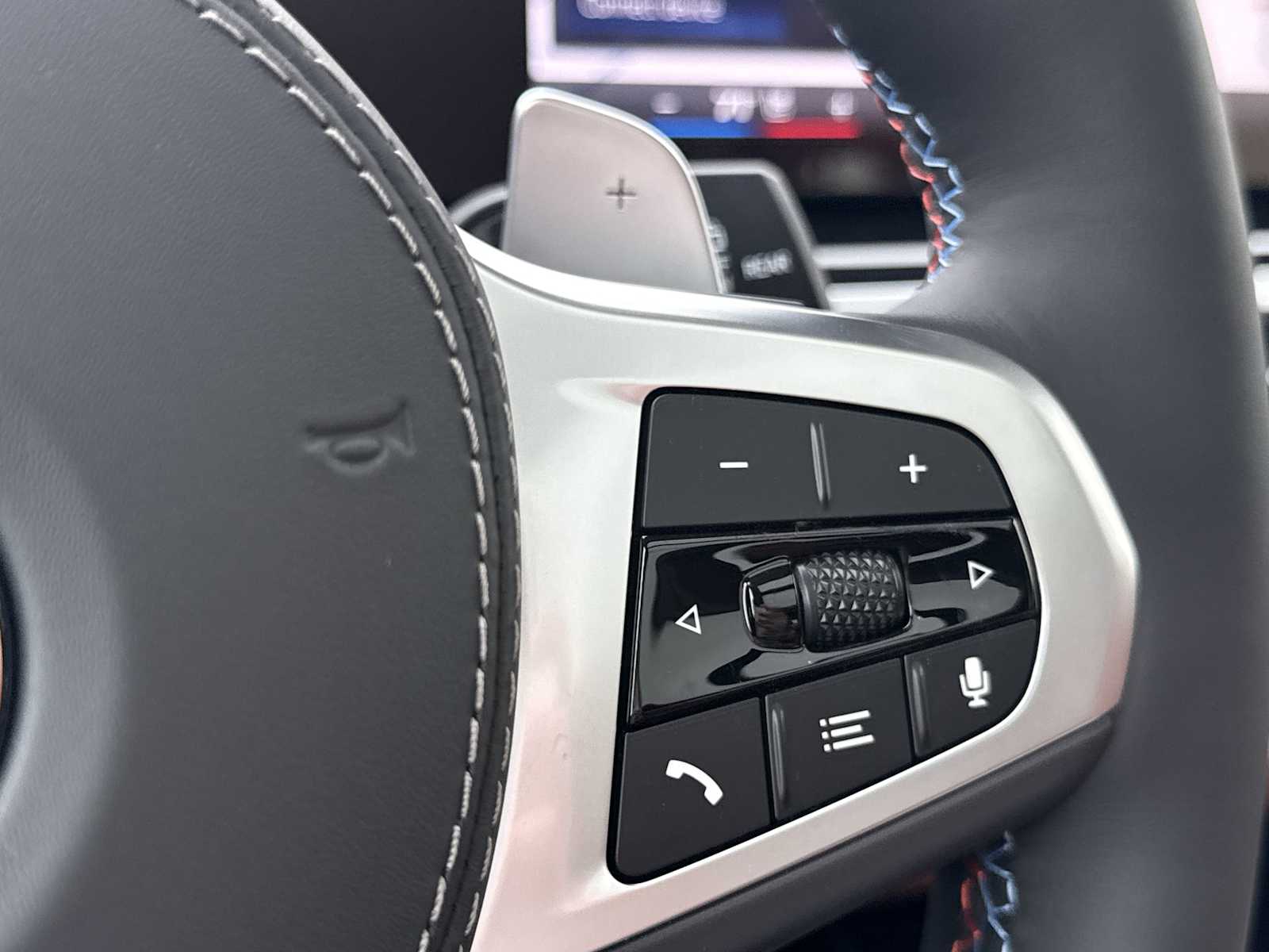 Thumbnail: 2026 BMW X7 - 27