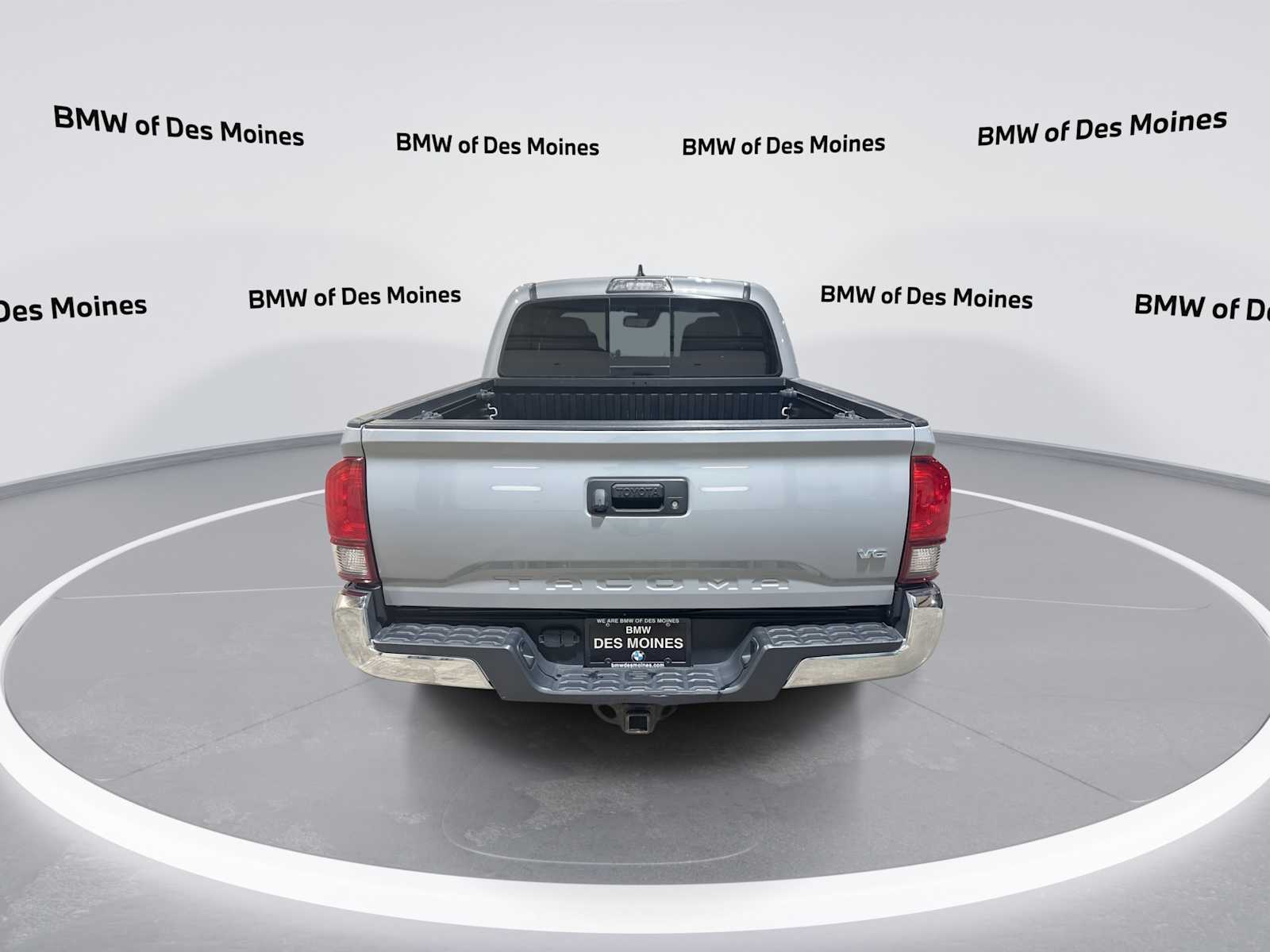 Thumbnail: 2018 Toyota Tacoma - 7