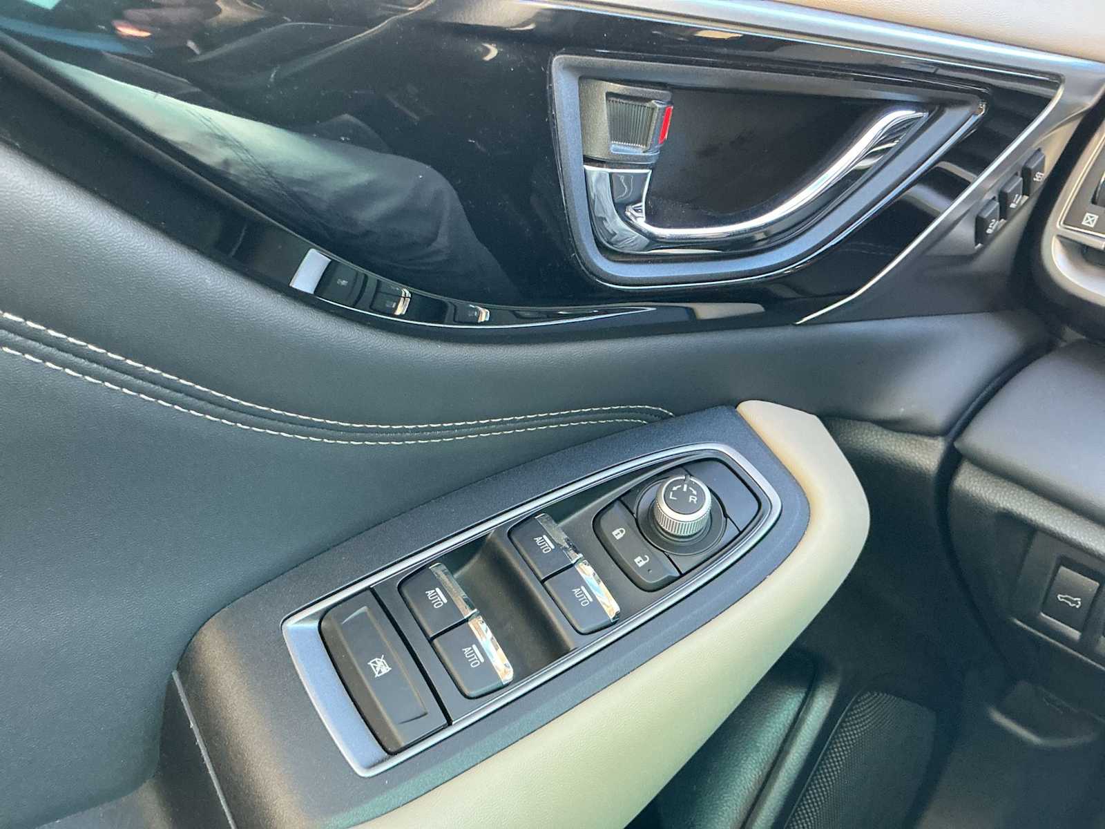 Thumbnail: 2022 Subaru Outback - 22