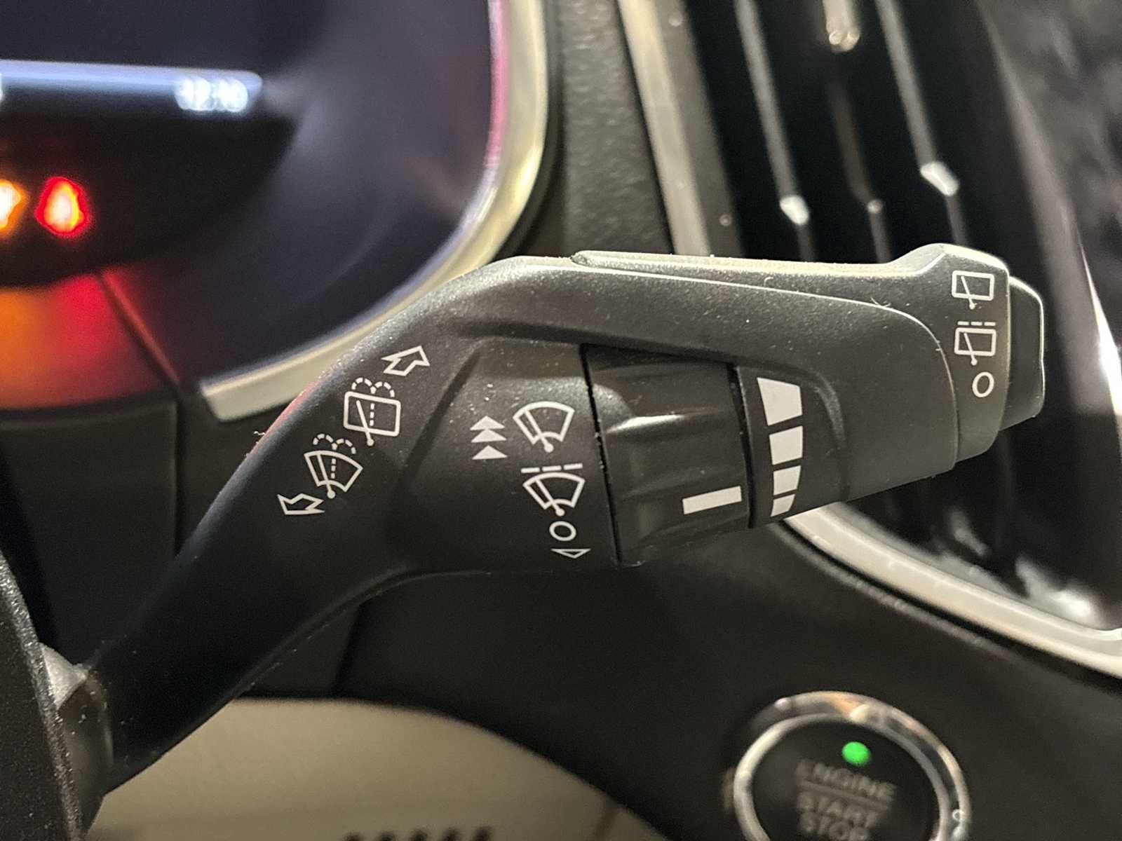 Thumbnail: 2016 Ford Edge - 24