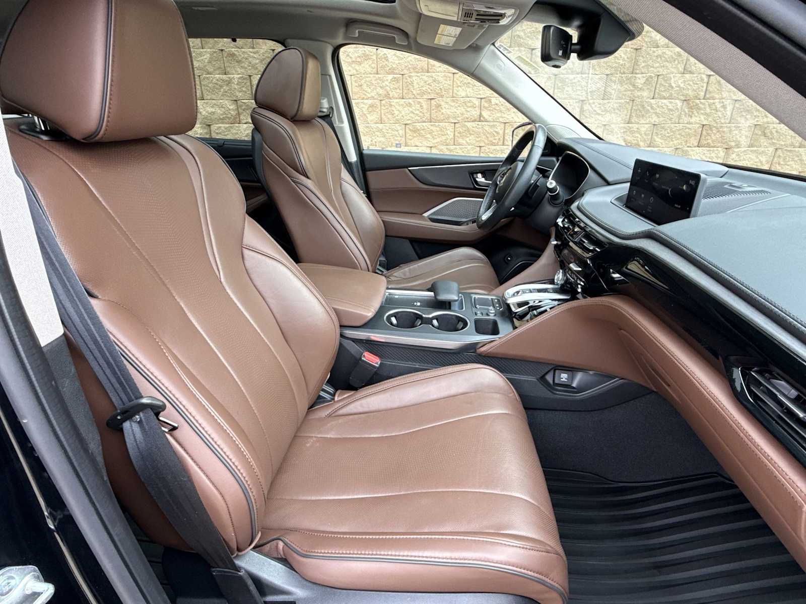 Thumbnail: 2023 Acura MDX - 24