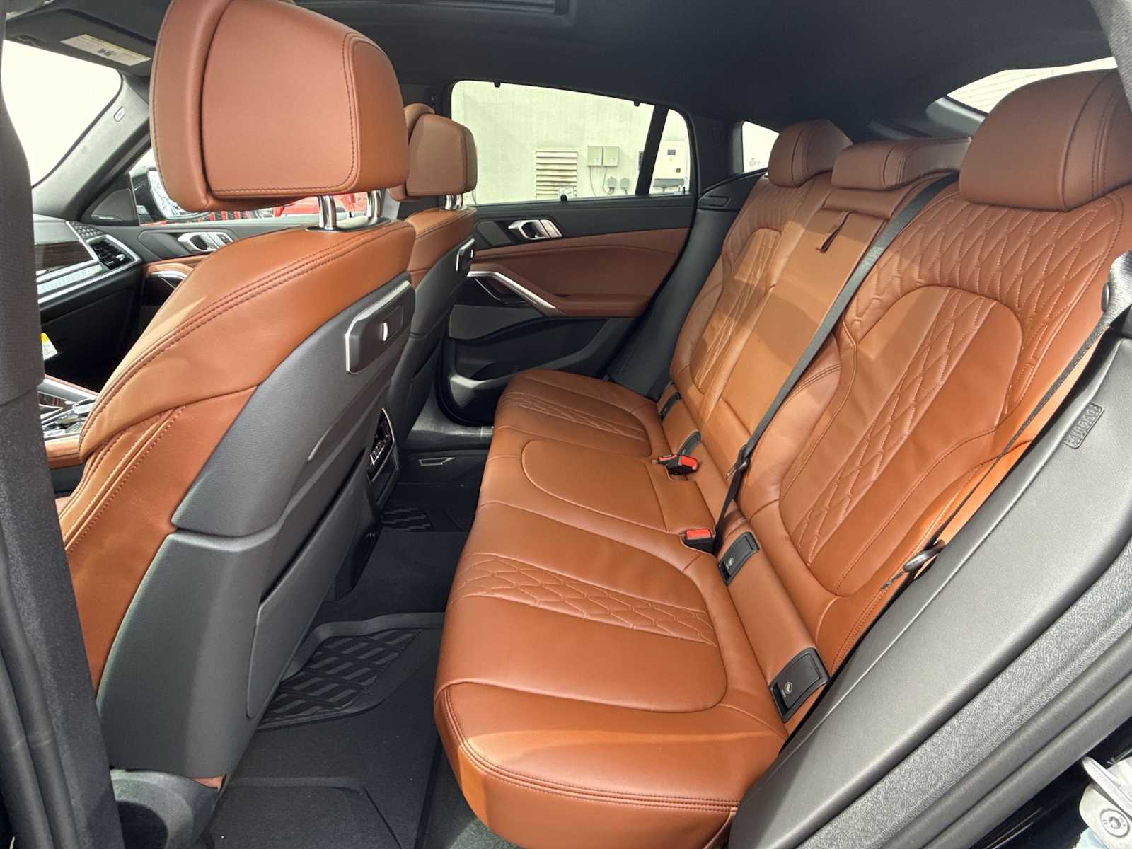 Thumbnail: 2026 BMW X6 - 21