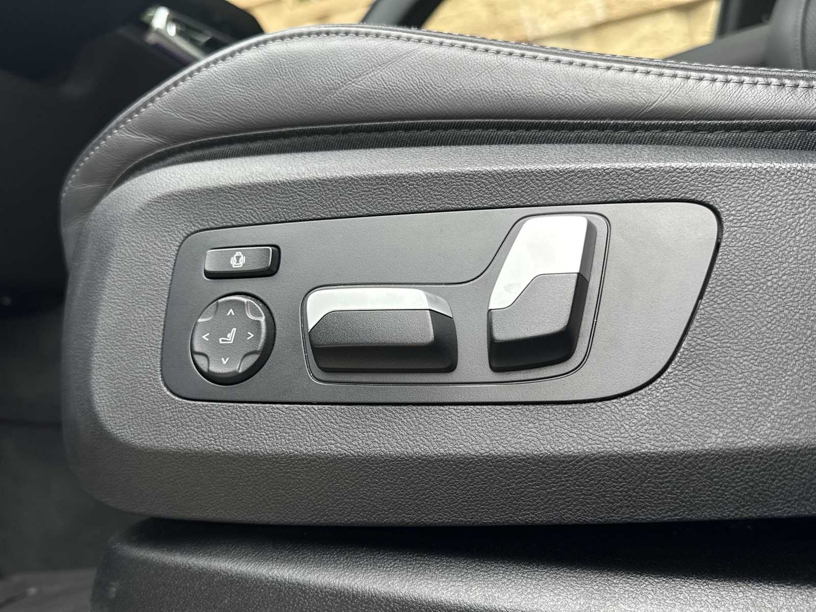 2023 BMW X5 40i - Photo 18