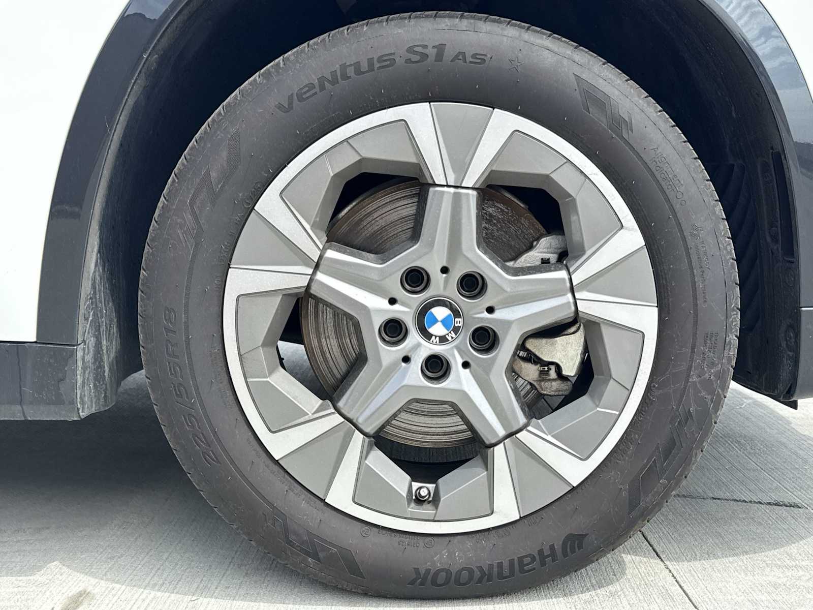 Thumbnail: 2025 BMW X1 - 13