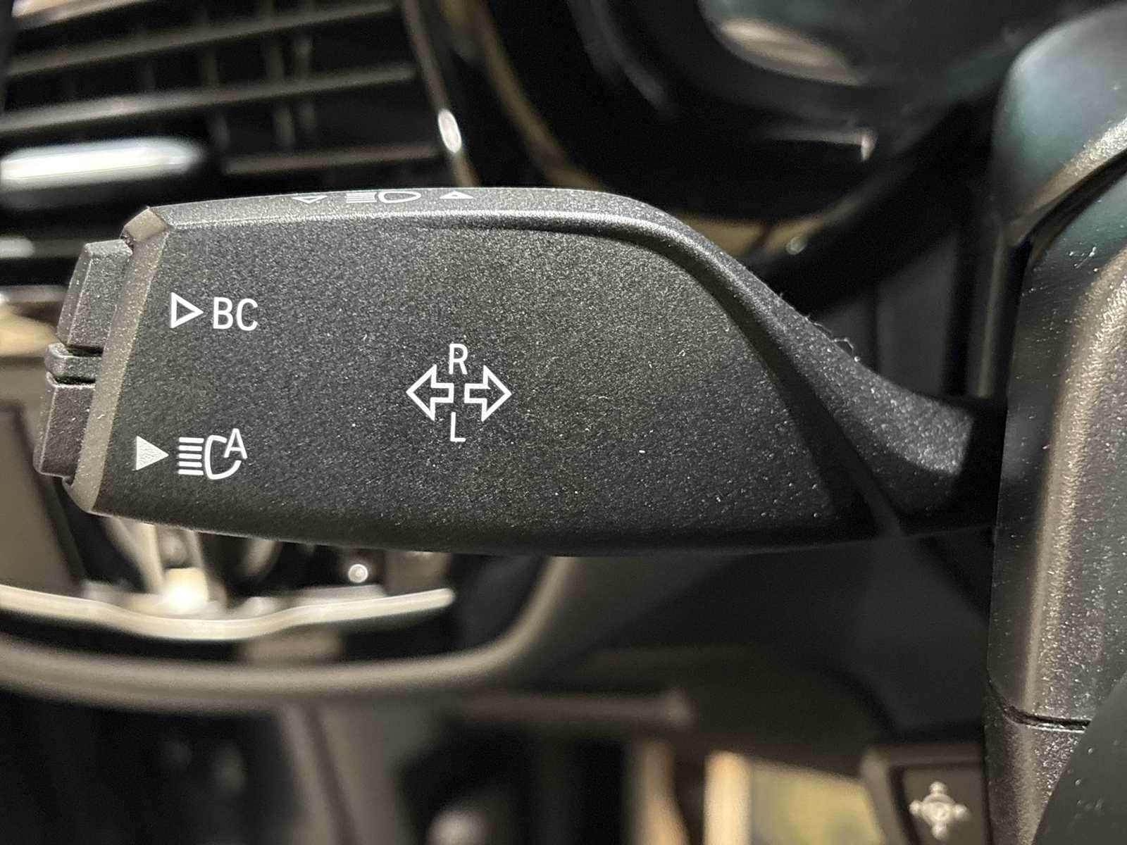 Thumbnail: 2019 BMW M5 - 26