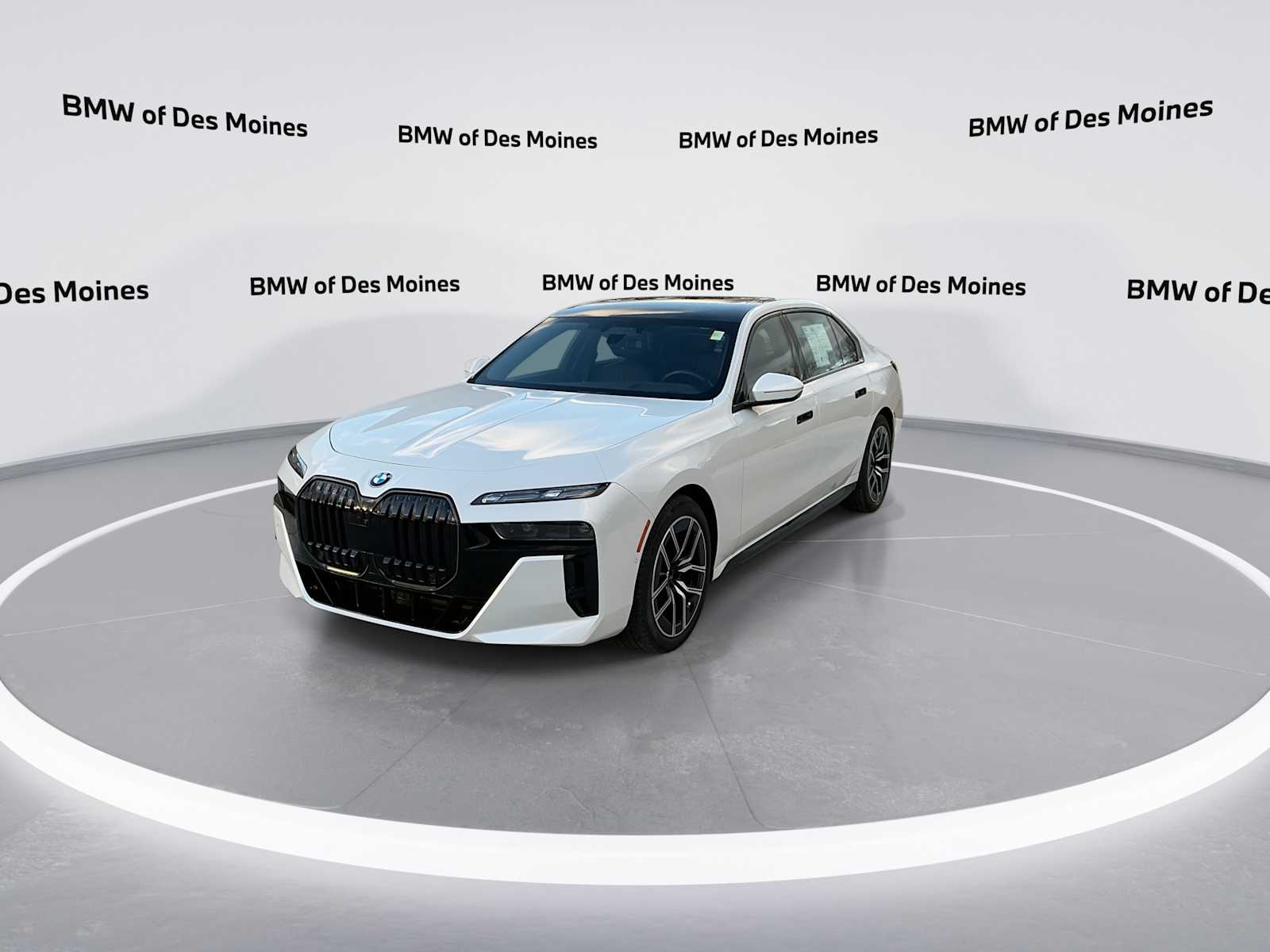 Thumbnail: 2024 BMW 7 Series - 4