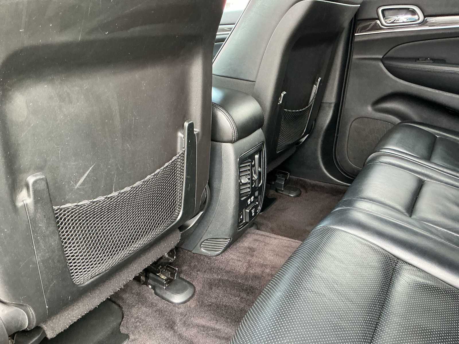 Thumbnail: 2018 Jeep Grand Cherokee - 19