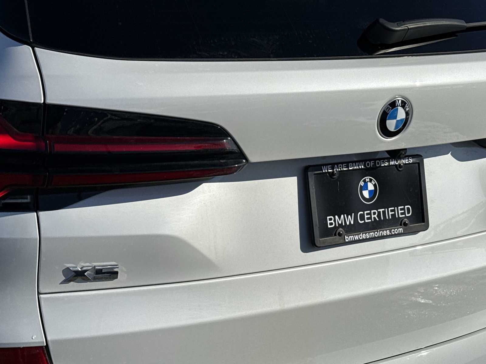 Thumbnail: 2025 BMW X5 - 18