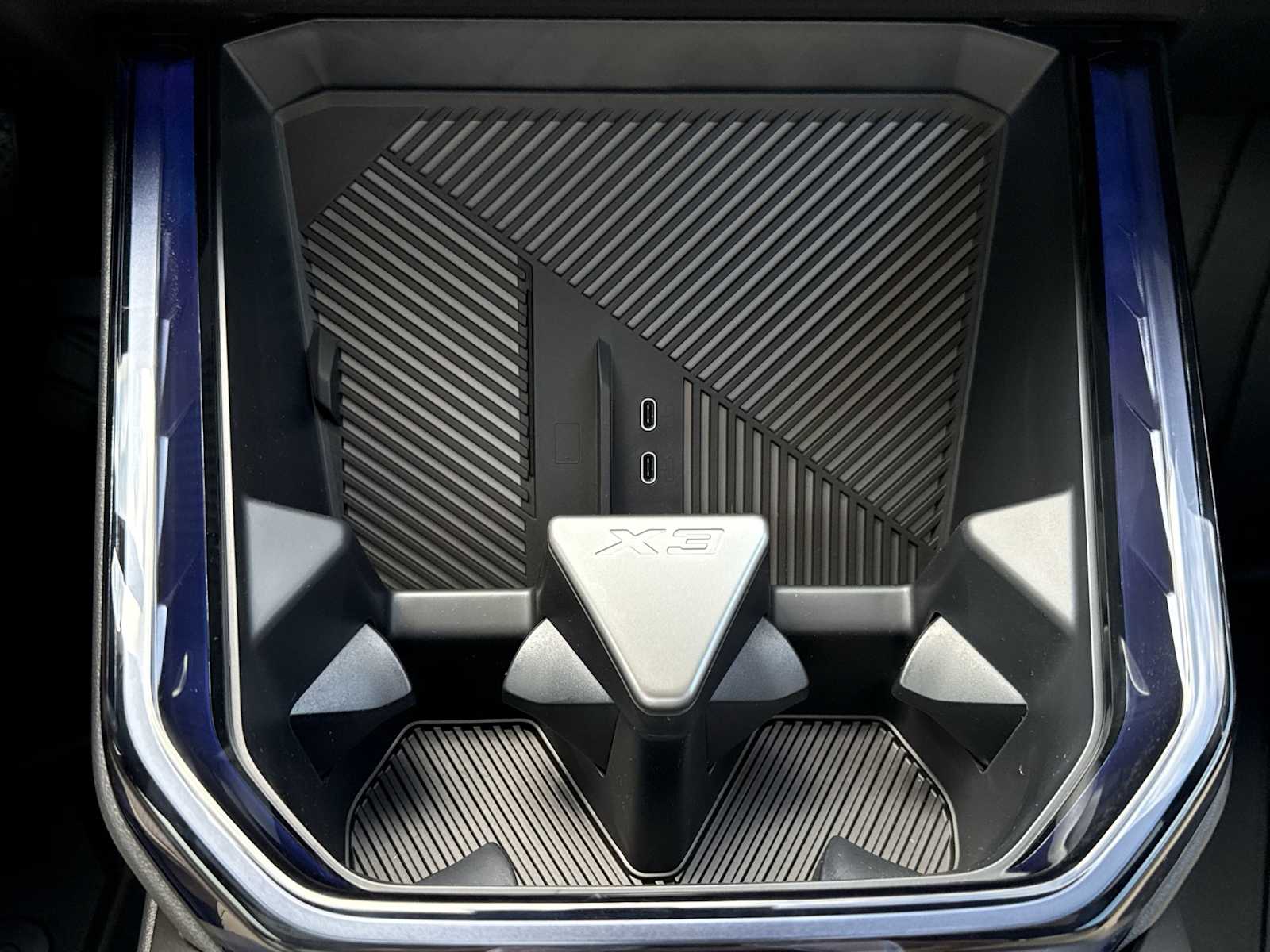 Thumbnail: 2026 BMW X3 - 32