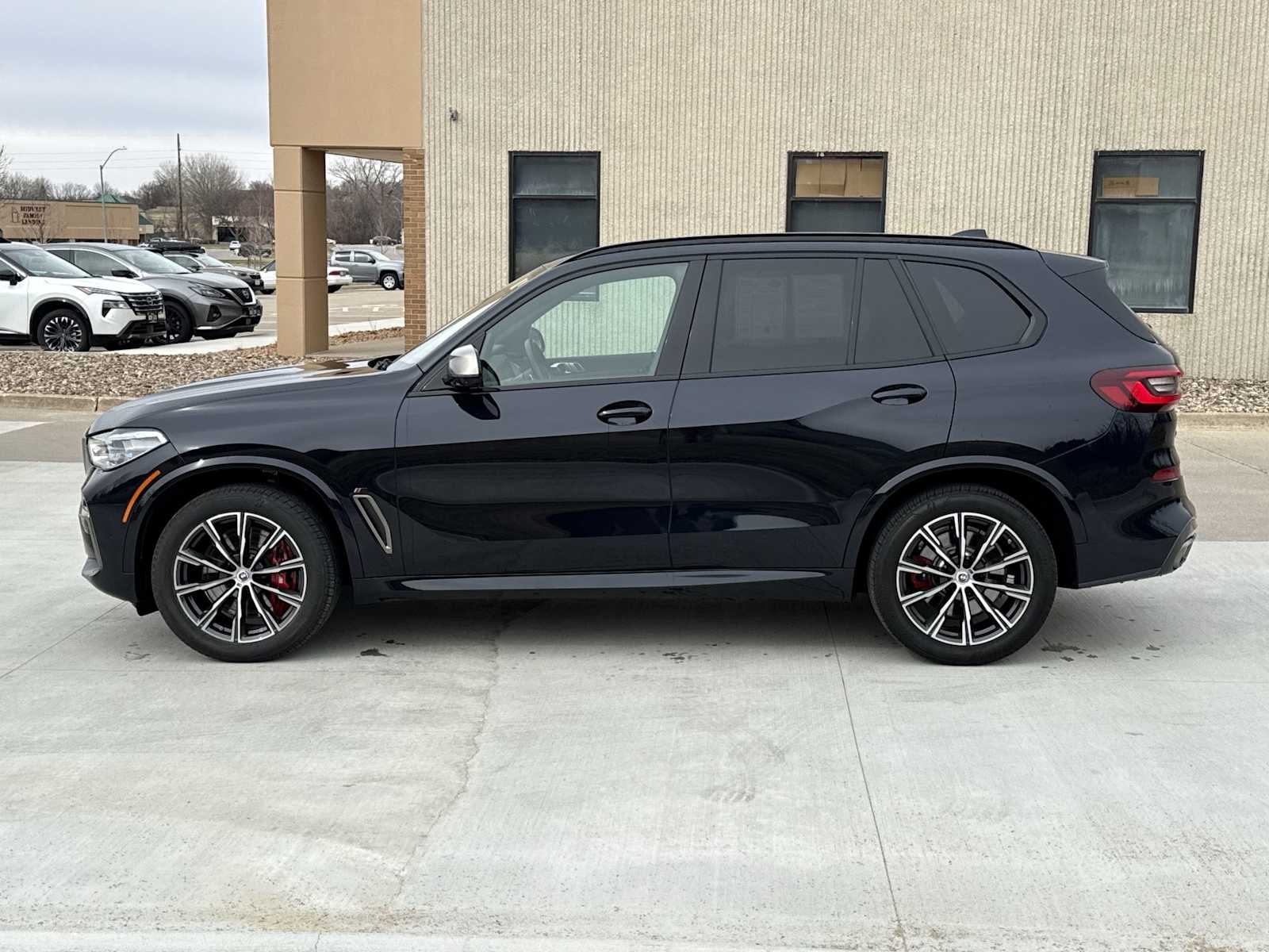 Thumbnail: 2023 BMW X5 - 5