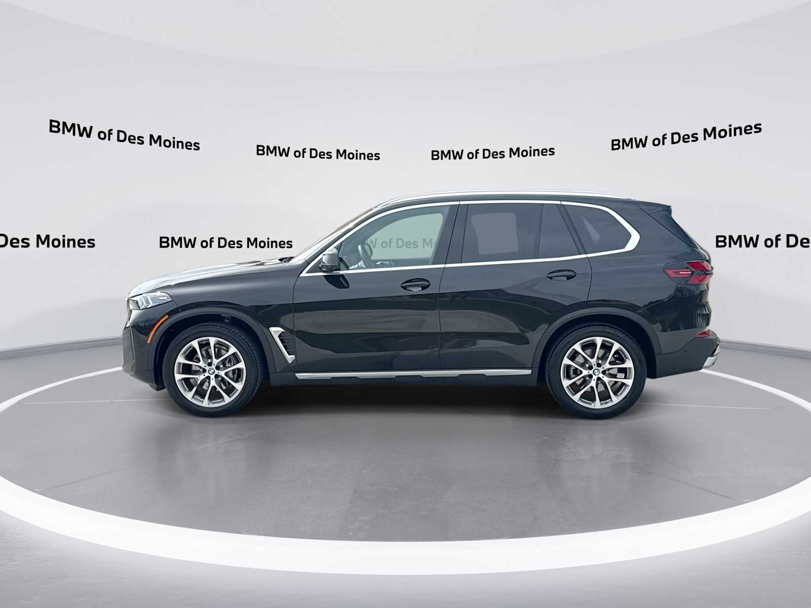 Thumbnail: 2024 BMW X5 - 5
