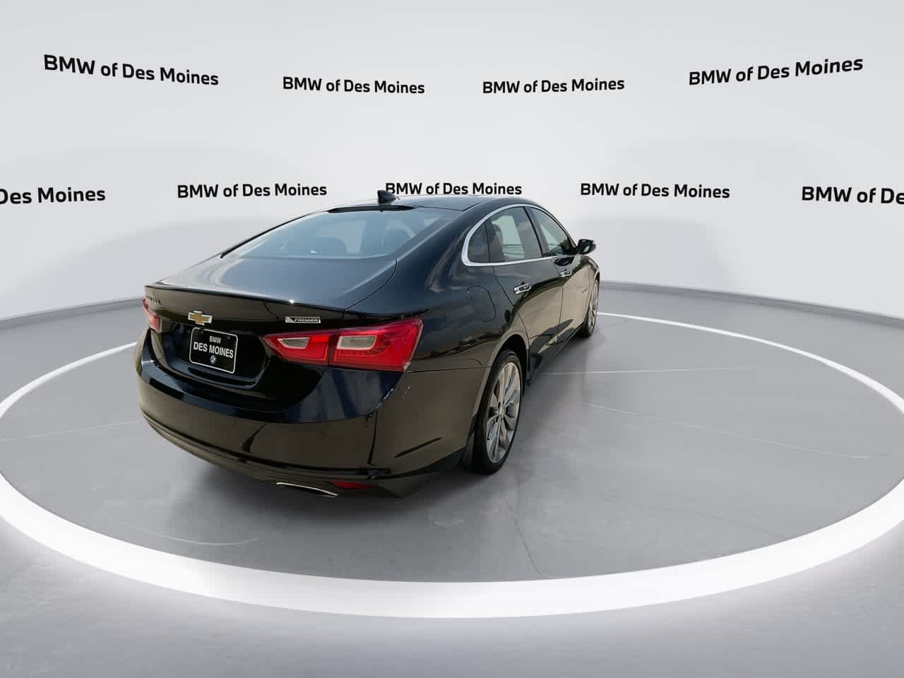 Thumbnail: 2018 Chevrolet Malibu - 8