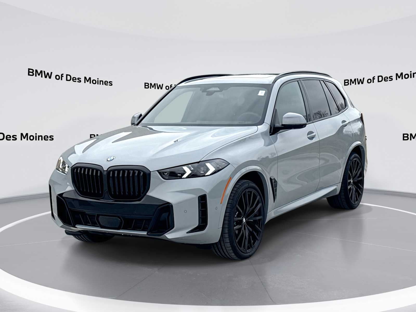 Thumbnail: 2026 BMW X5 - 1
