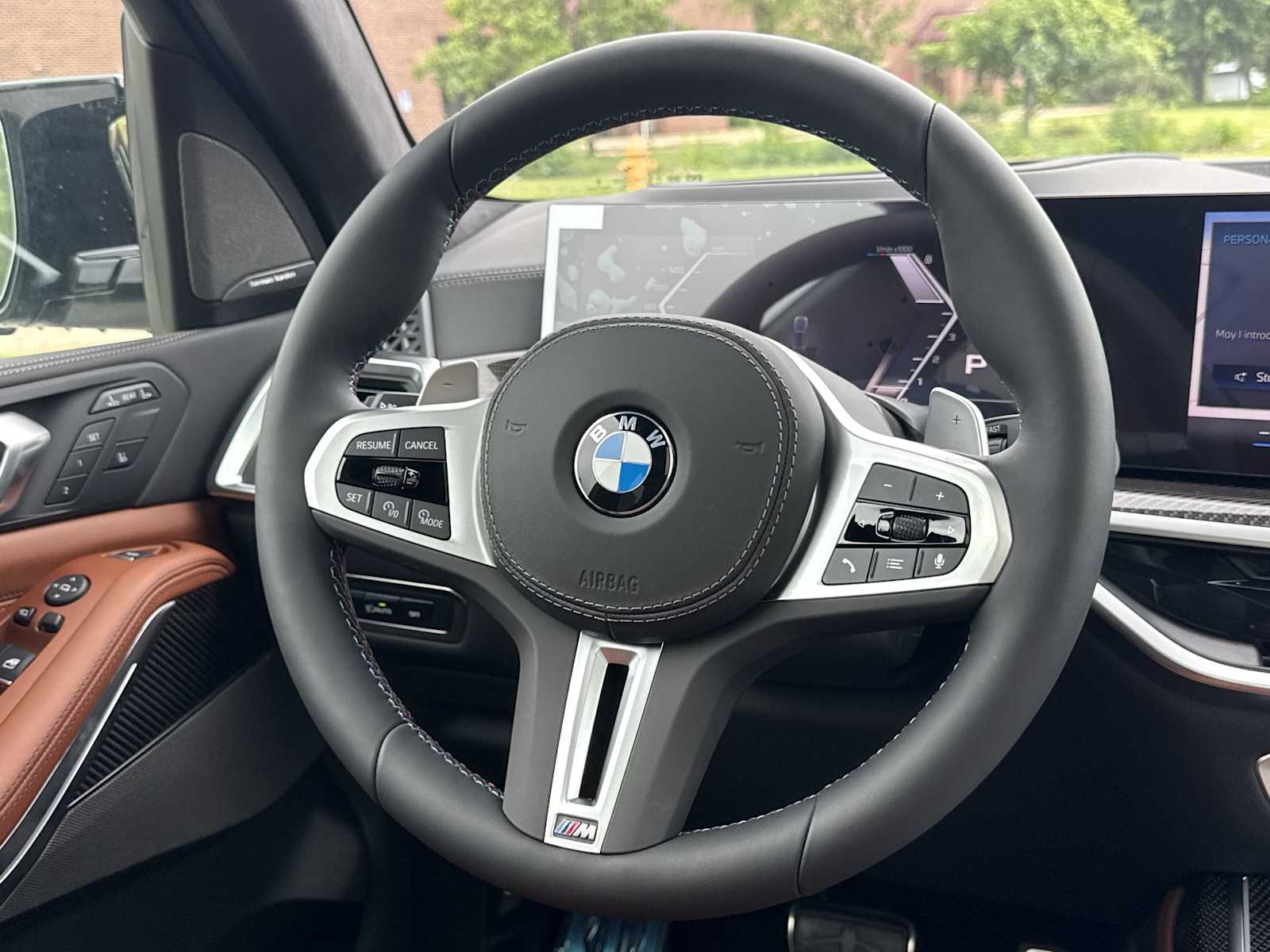 Thumbnail: 2026 BMW X7 - 25