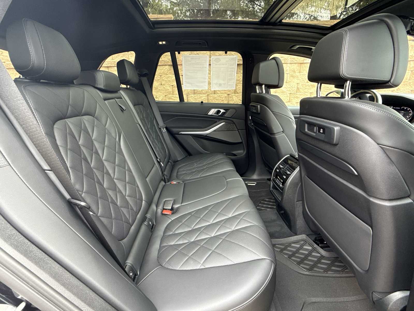 Thumbnail: 2023 BMW X5 - 22