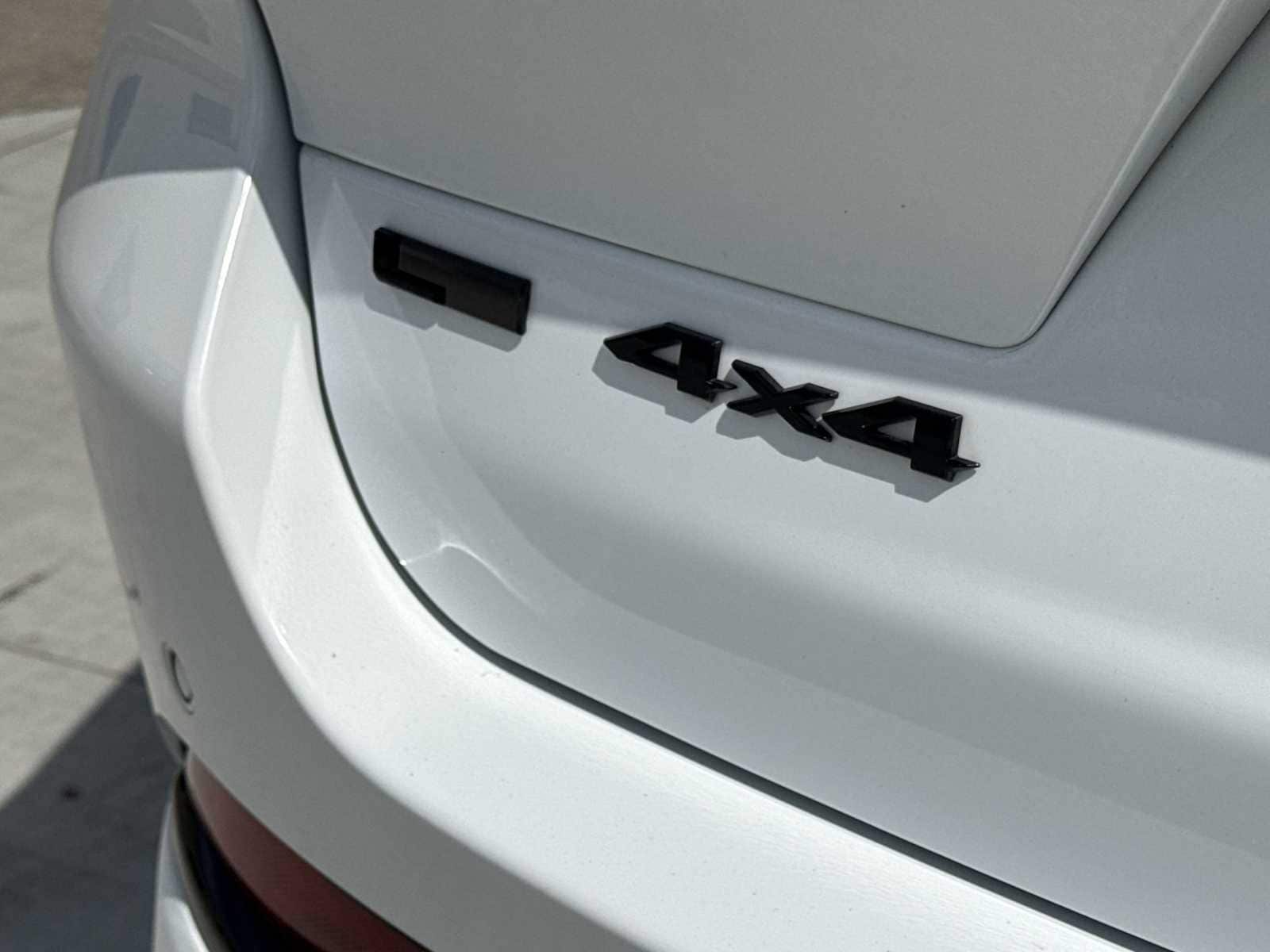 Thumbnail: 2023 Jeep Grand Cherokee - 46
