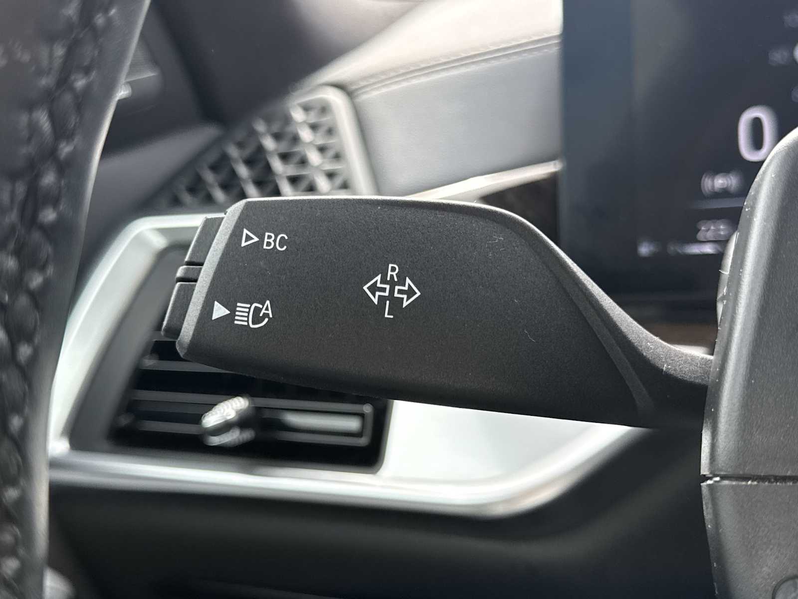 Thumbnail: 2024 BMW X7 - 29