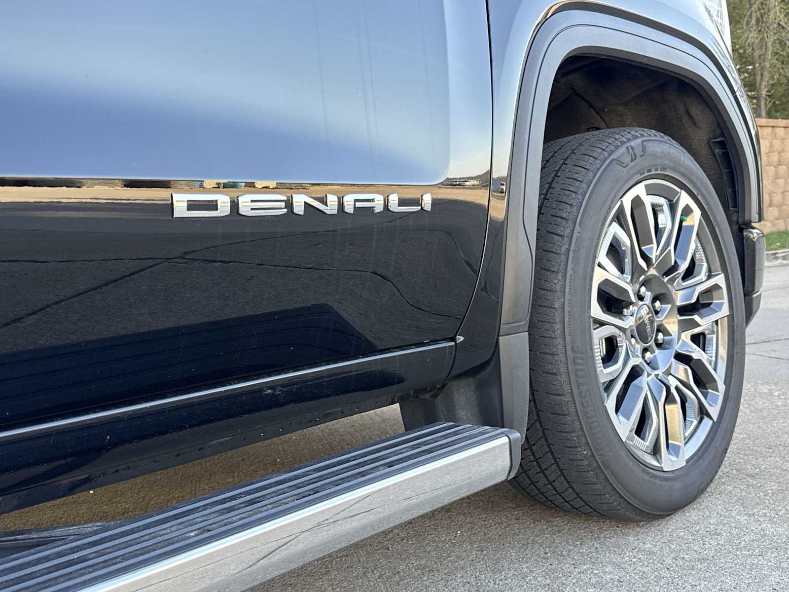 Thumbnail: 2023 GMC Sierra 1500 - 43