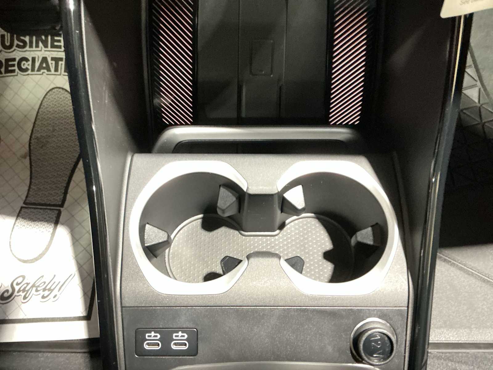 Thumbnail: 2025 BMW X1 - 32