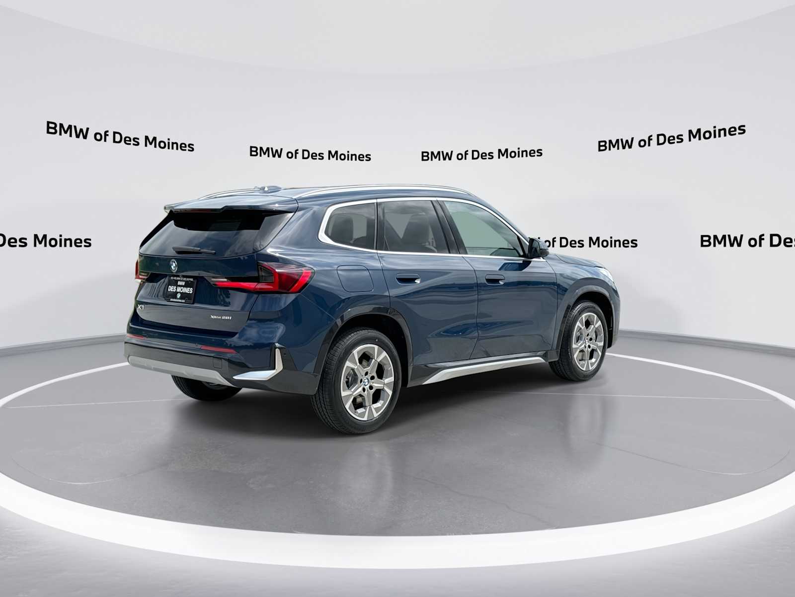 Thumbnail: 2026 BMW X1 - 8