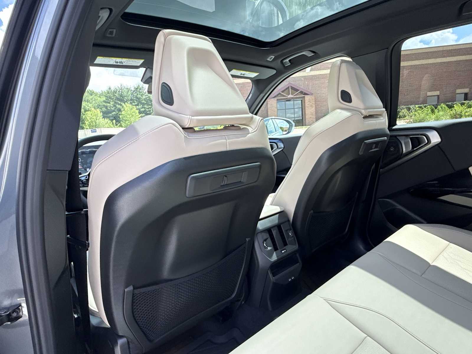 Thumbnail: 2026 BMW X3 - 19