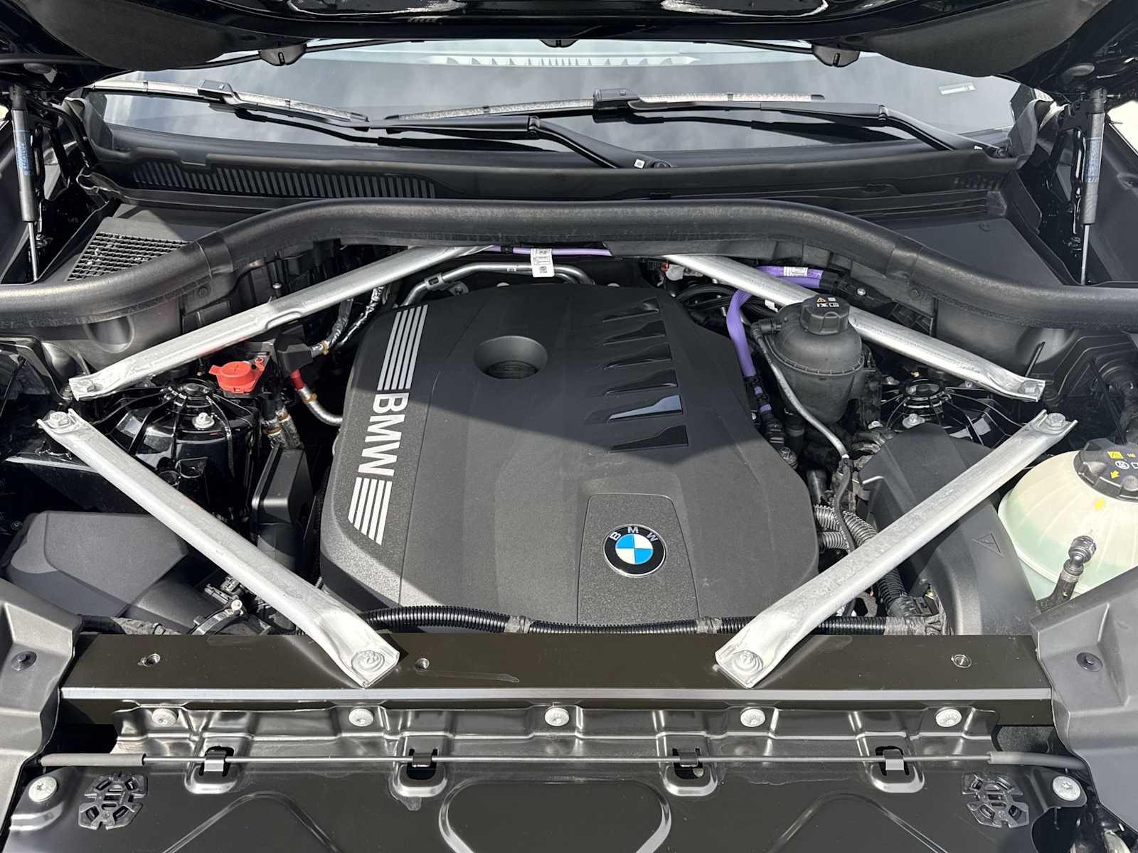 Thumbnail: 2024 BMW X5 - 15