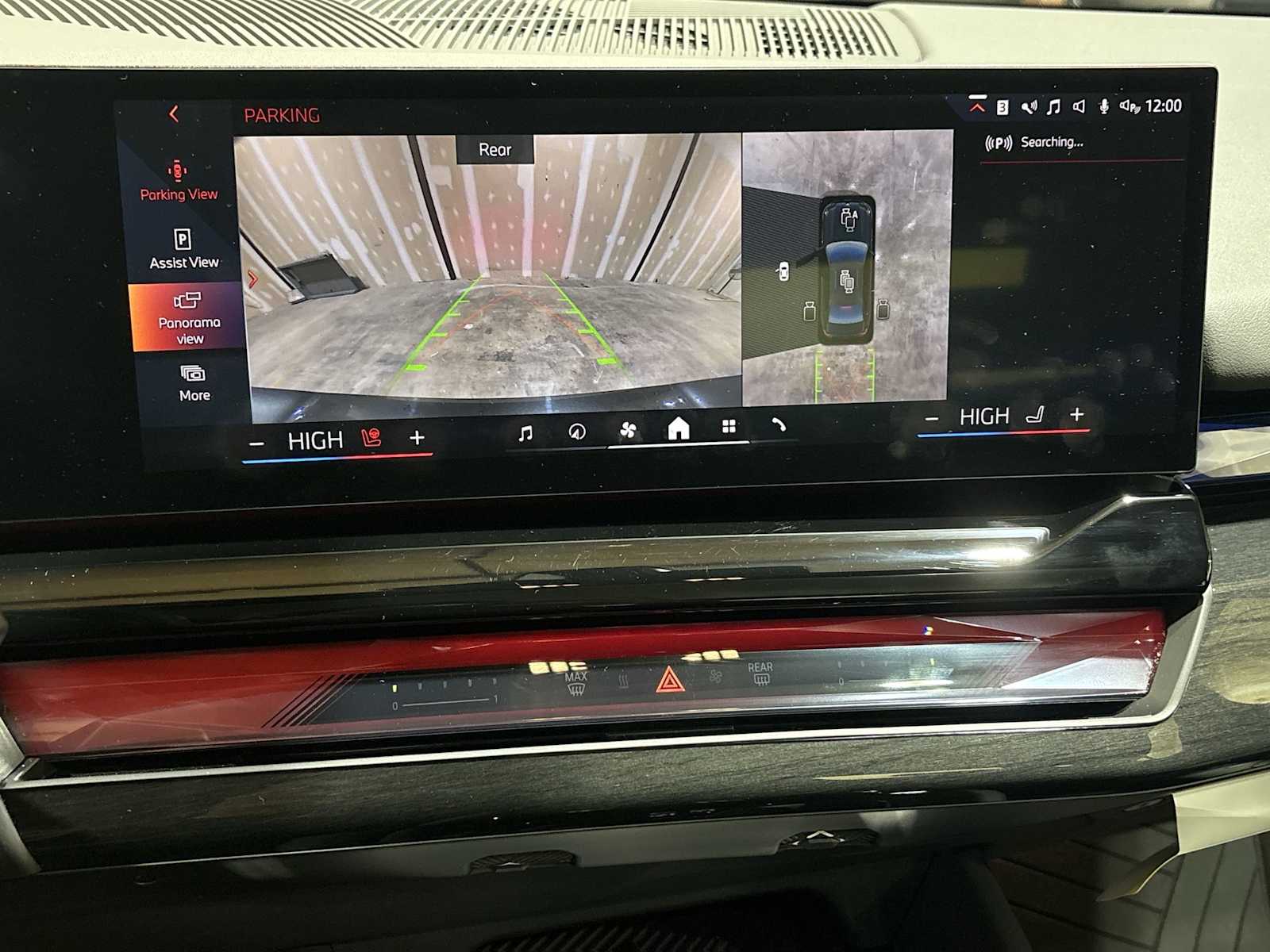 Thumbnail: 2025 BMW 5 Series - 36