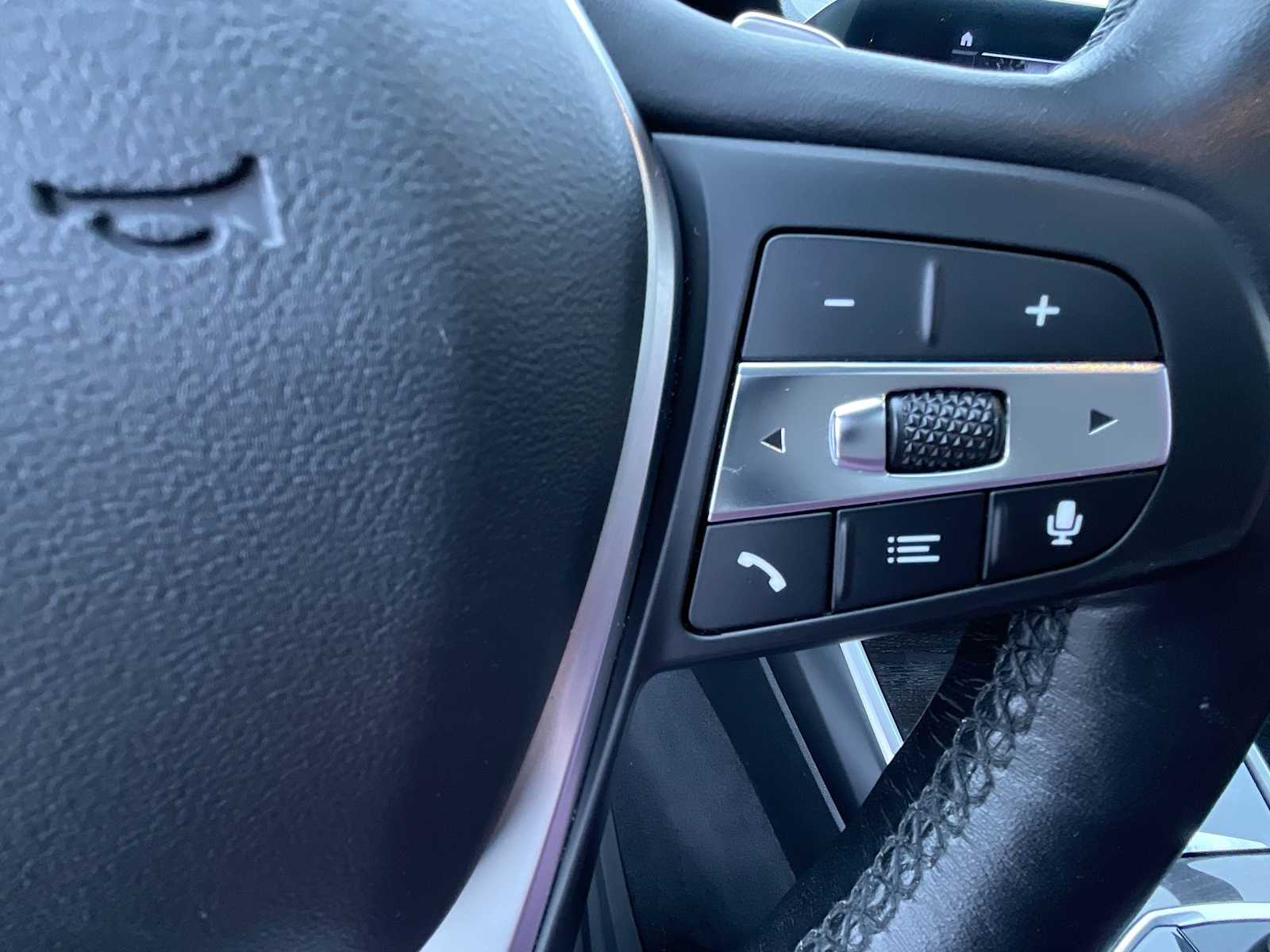 Thumbnail: 2020 BMW 3 Series - 28