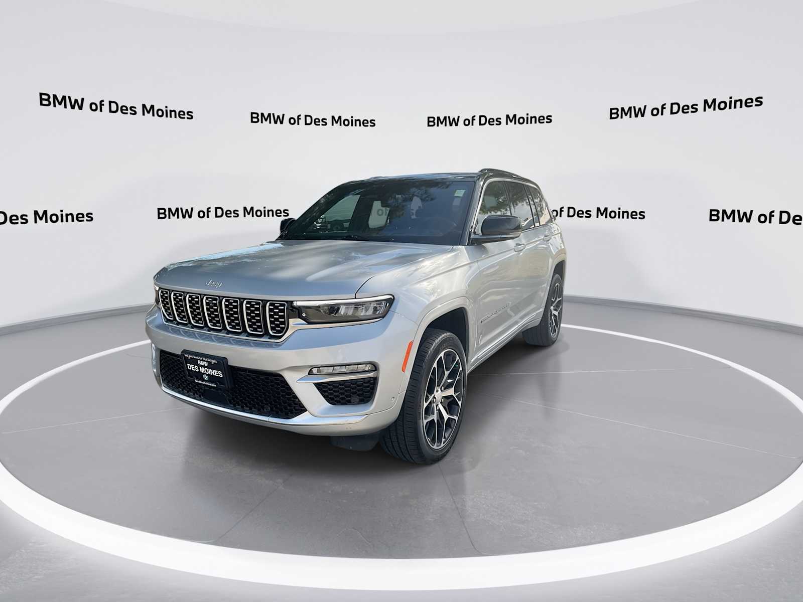 Thumbnail: 2025 Jeep Grand Cherokee - 4