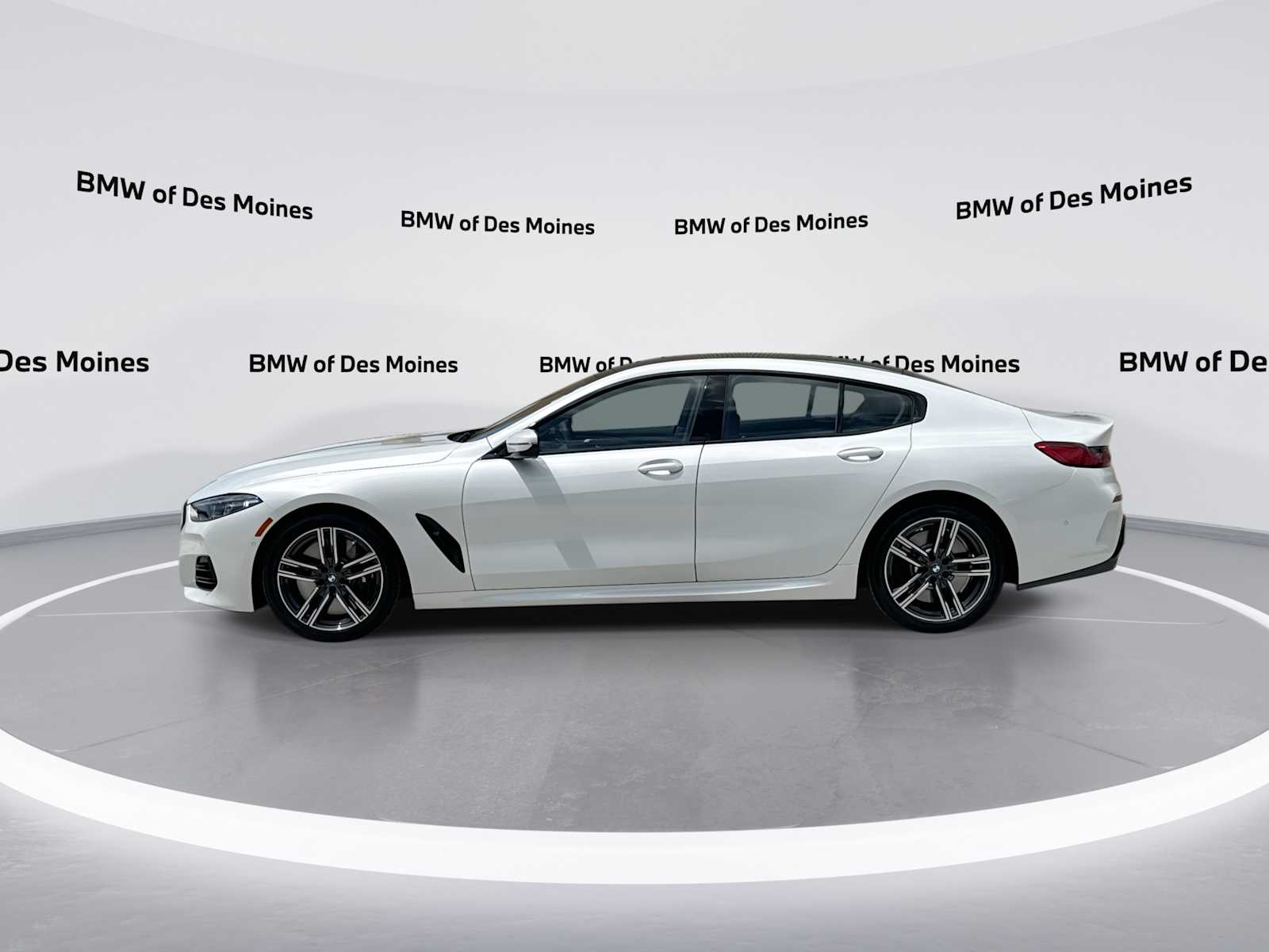 Thumbnail: 2026 BMW 8 Series - 4
