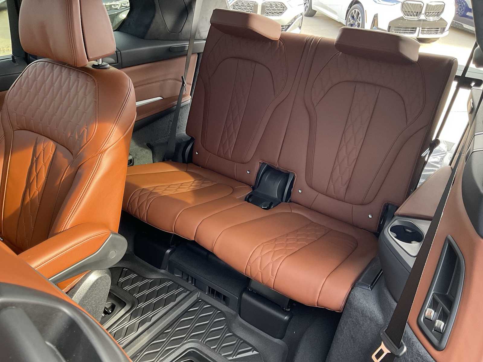 Thumbnail: 2026 BMW X7 - 42